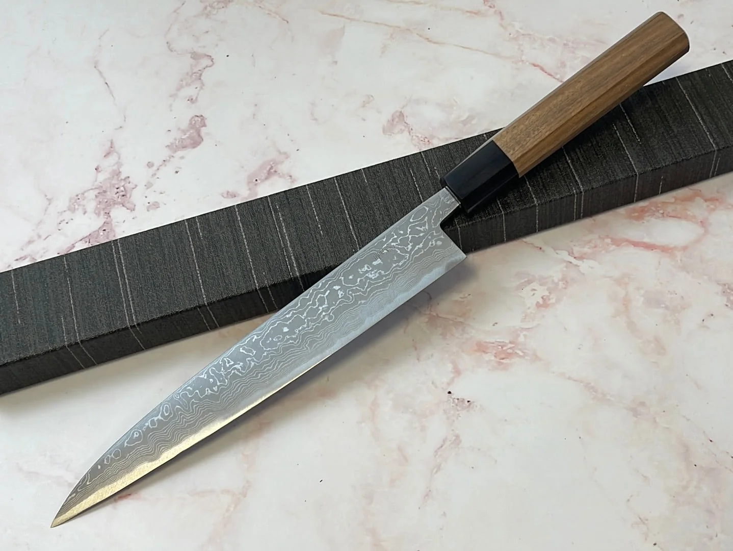 Yoshimune Yanagiba 210 mm(8.3 in) Aogami(Blue) No.2 Damascus (33 layers) Double-Bevel - Image 2