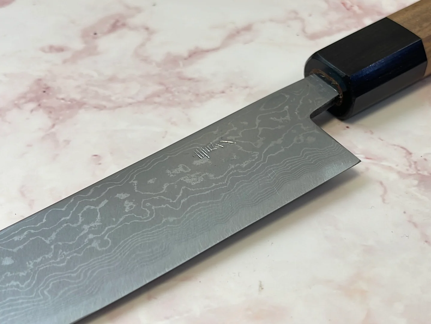 Yoshimune Yanagiba 210 mm(8.3 in) Aogami(Blue) No.2 Damascus (33 layers) Double-Bevel - Image 5