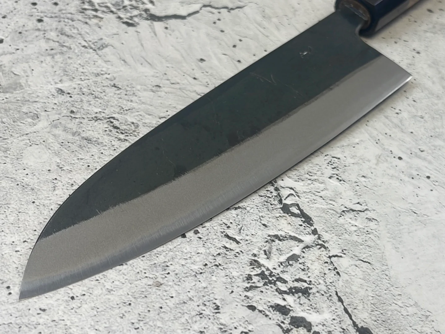 Yoshimune Santoku Kurouchi 180 mm (7.1 in) Aogami (Blue) #2 Double-Bevel - Image 12