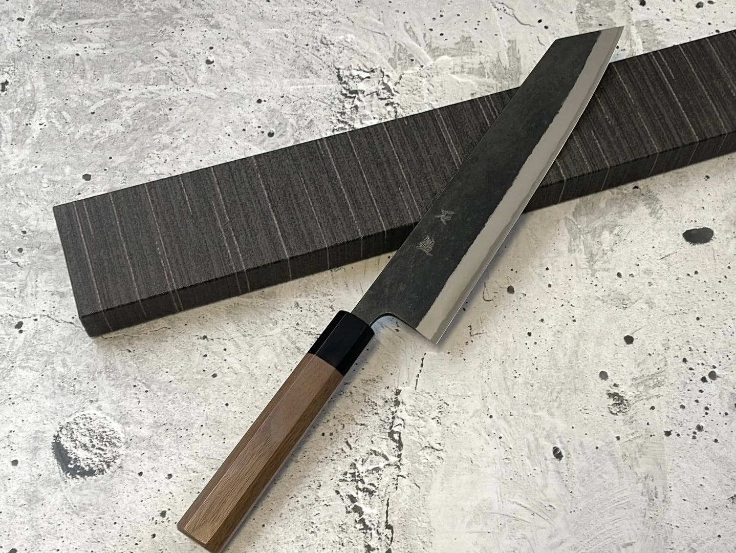 Yoshimune Kiritsuke Kurouchi 240 mm (9.4 in) Aogami (Blue) #2 Double-Bevel - Image 2