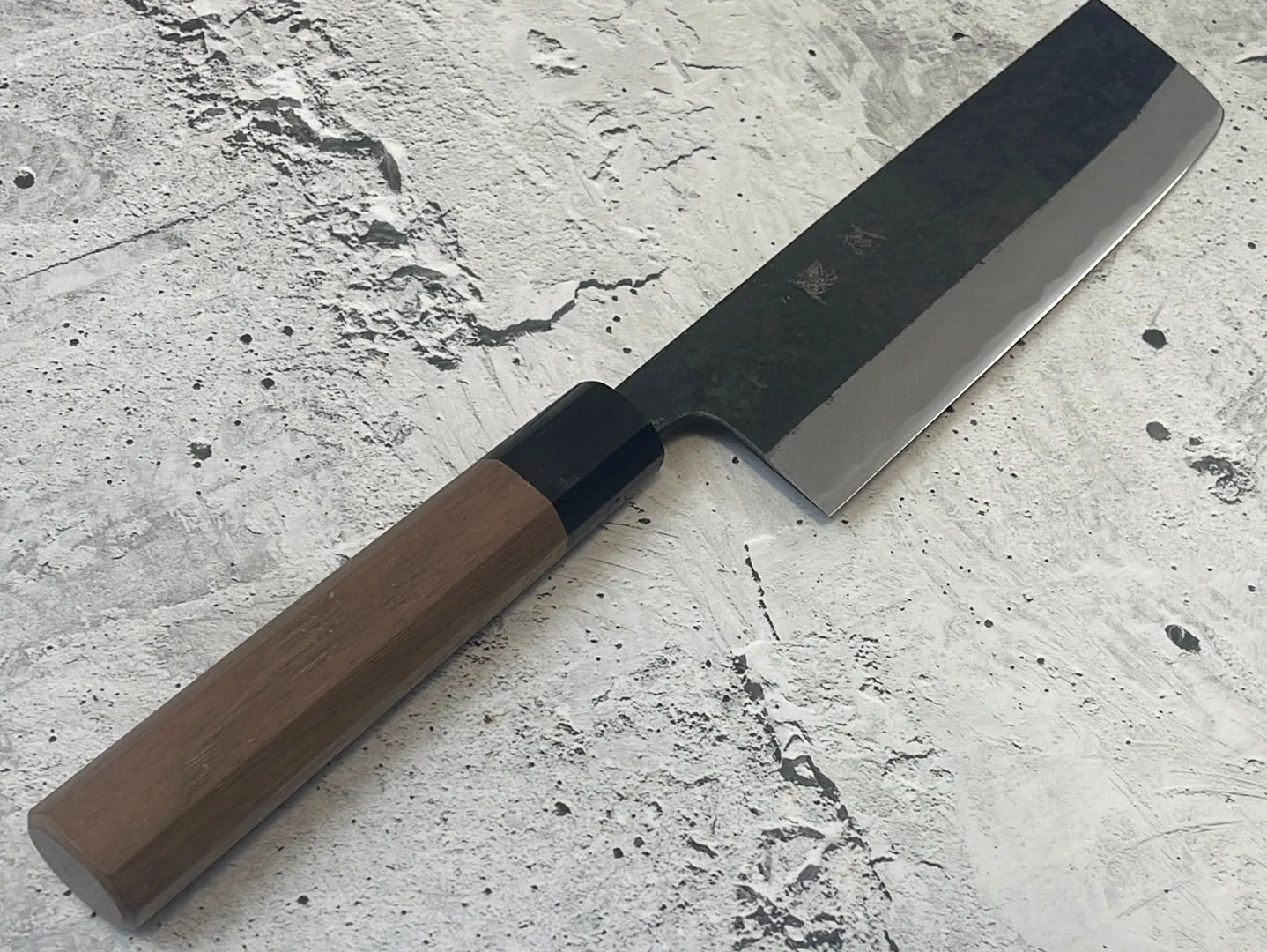 Yoshimune Nakiri Kurouchi 180 mm (7.1 in) Aogami (Blue) #2 Double-Bevel - Image 7