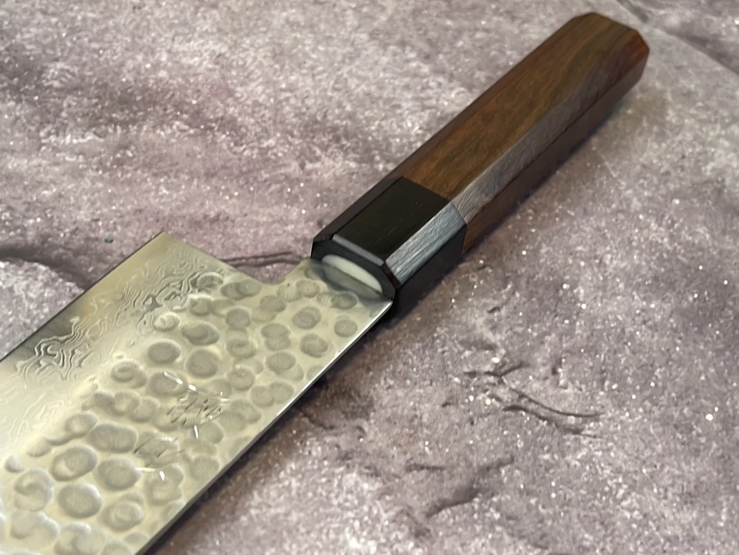 Yoshimune Gyuto Damascus Hammered Finish Knife 240 mm (9.4 in) Stainless clad Aus10 - Image 12