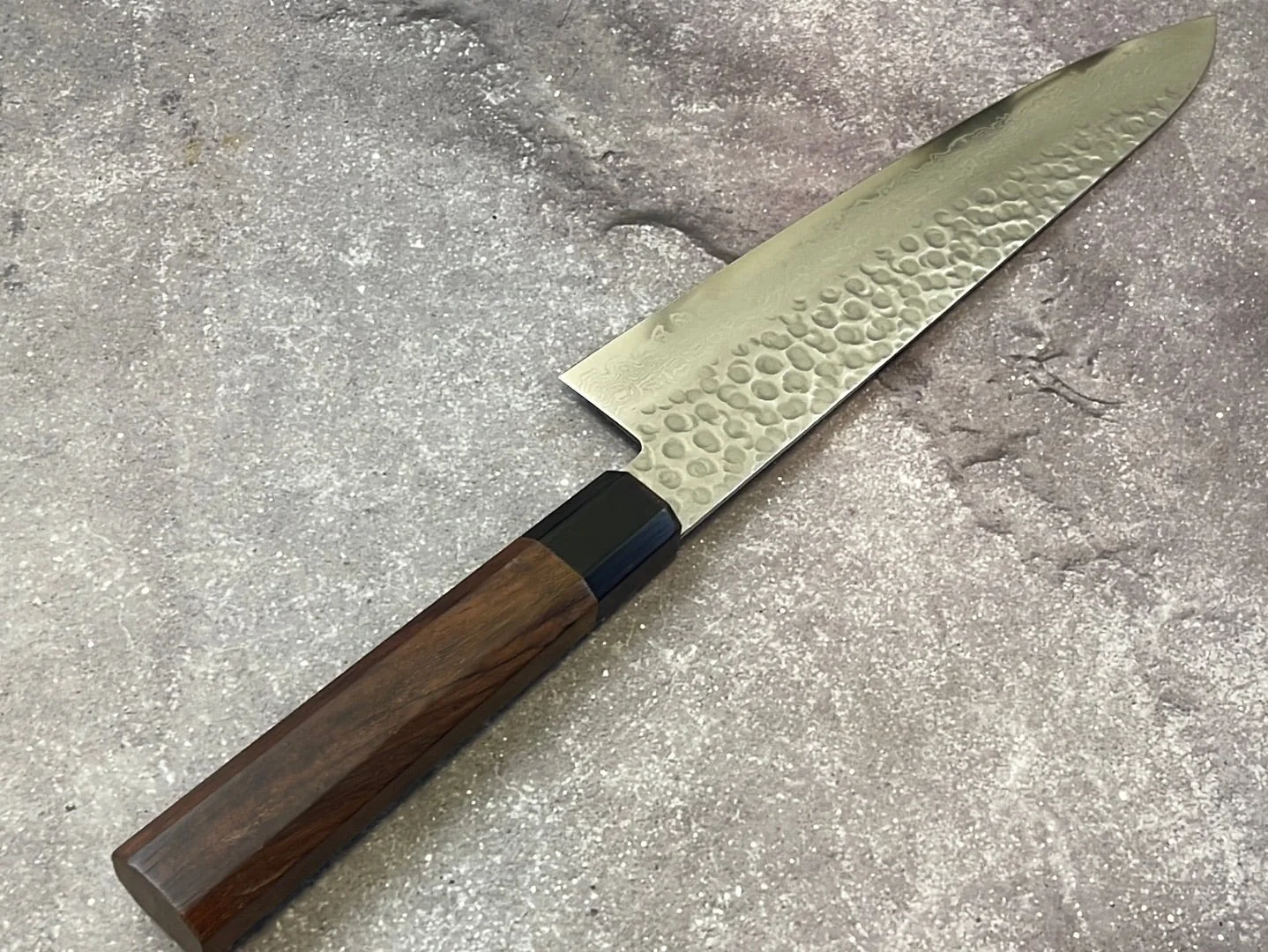 Yoshimune Gyuto Damascus Hammered Finish Knife 240 mm (9.4 in) Stainless clad Aus10 - Image 17