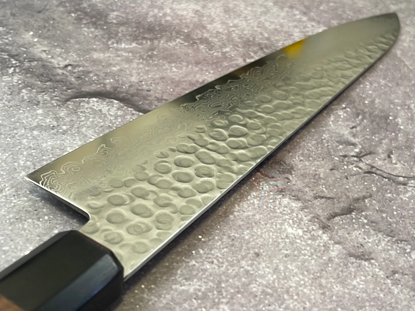 Yoshimune Gyuto Damascus Hammered Finish Knife 240 mm (9.4 in) Stainless clad Aus10 - Image 18