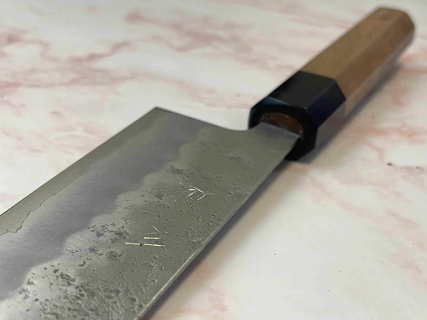 Yoshimune Kiritsuke 210 mm (8.3 in) Ginsan (Silver #3) Nashiji finish Double-Bevel Walnut Octagonal Handle - Image 16