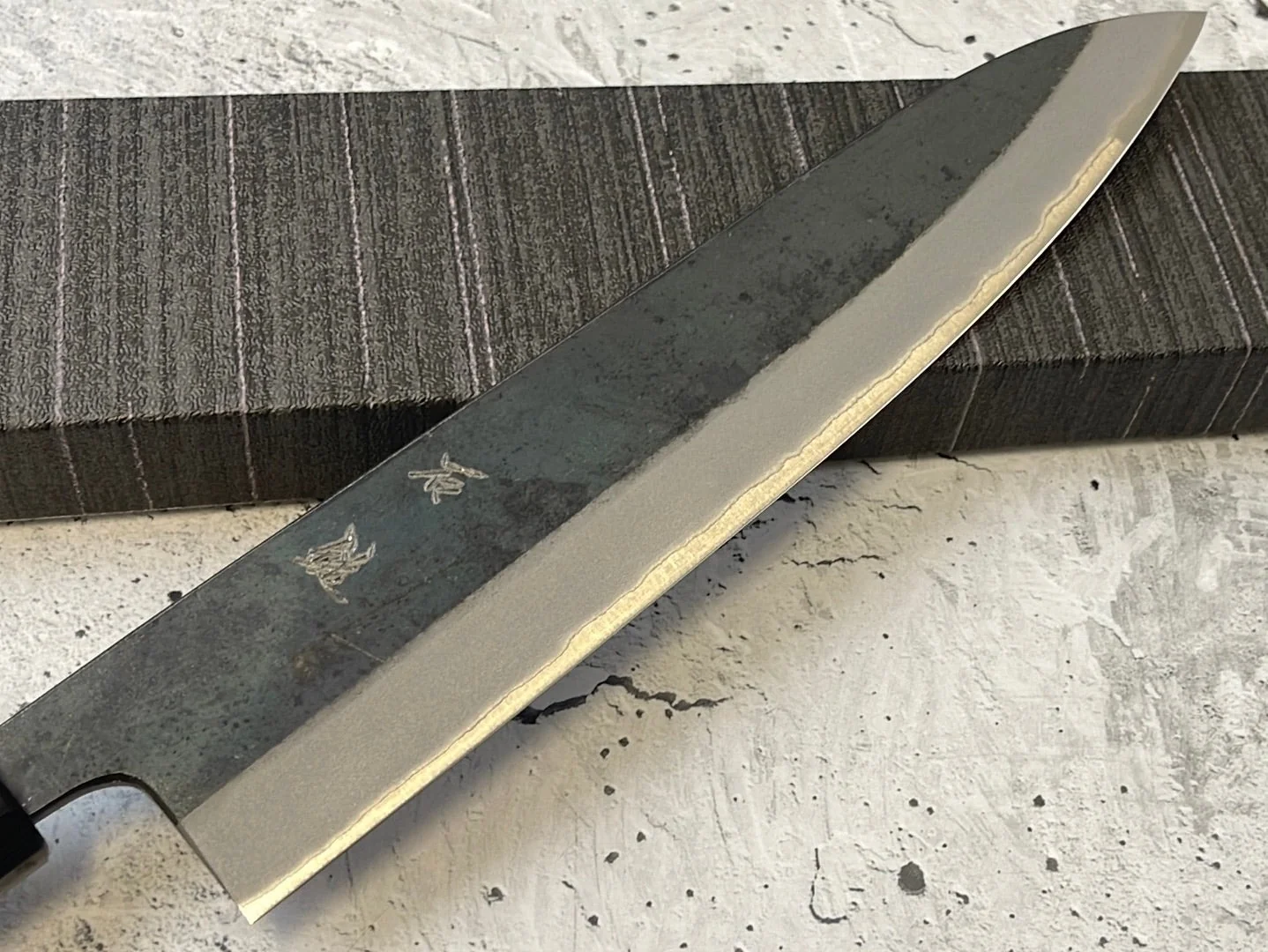 Yoshimune Gyuto Kurouchi 240 mm (9.4 in) Aogami (Blue) #2 Double-Bevel - Image 4