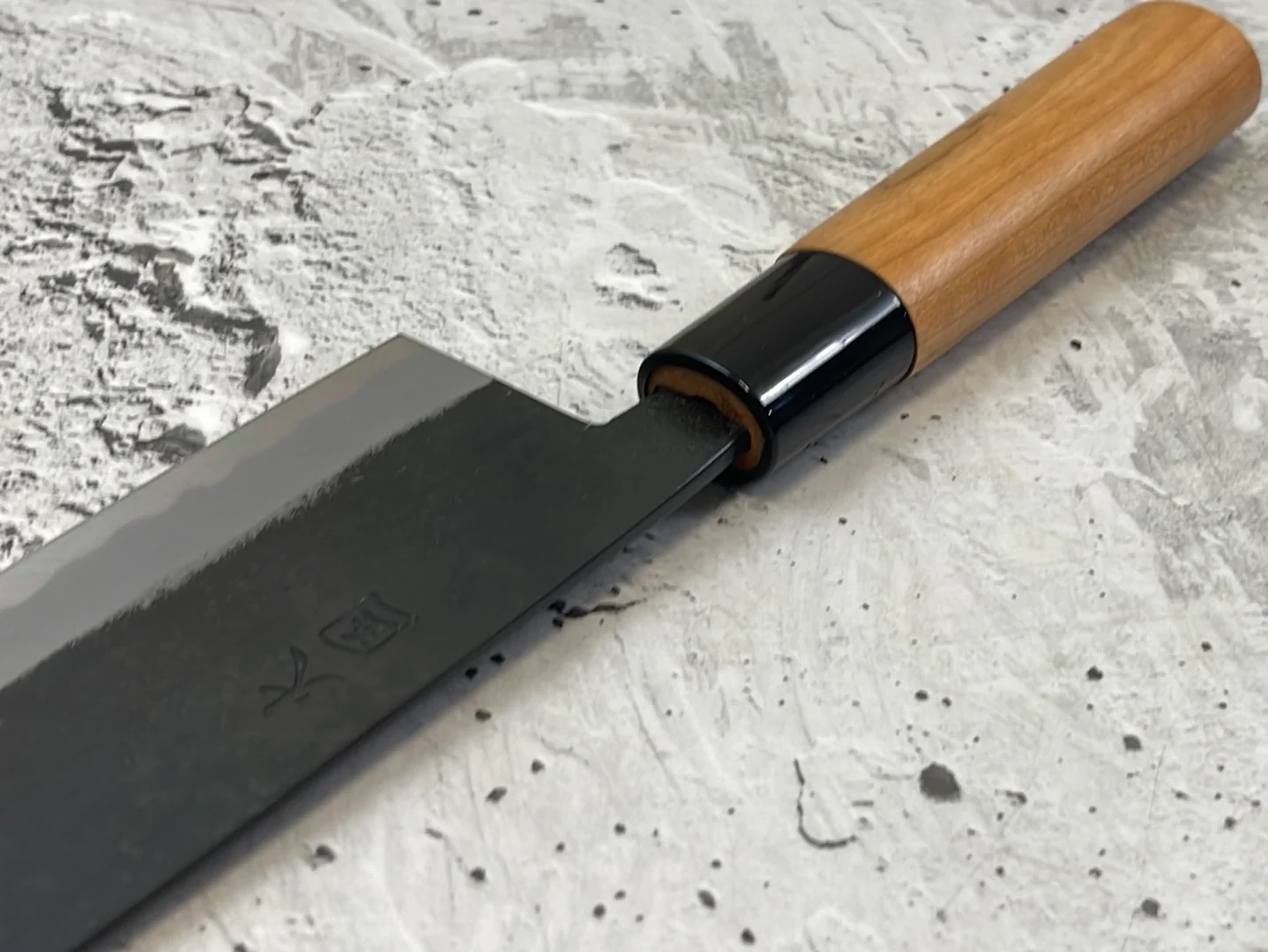 Hinokuni Shirogami #1 Santoku Knife 180mm Cherry Wood Handle - Made in Japan 🇯🇵 - Image 7