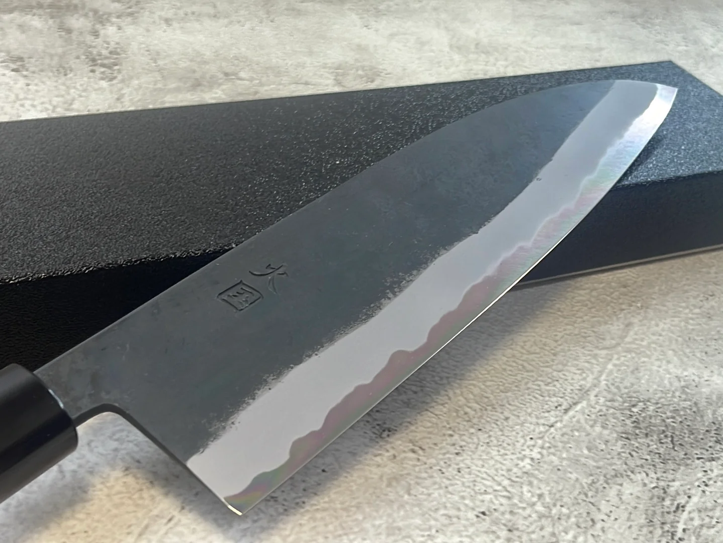 Hinokuni Shirogami #1 Santoku Knife 210mm Cherry Wood Handle - Made in Japan 🇯🇵 - Image 2