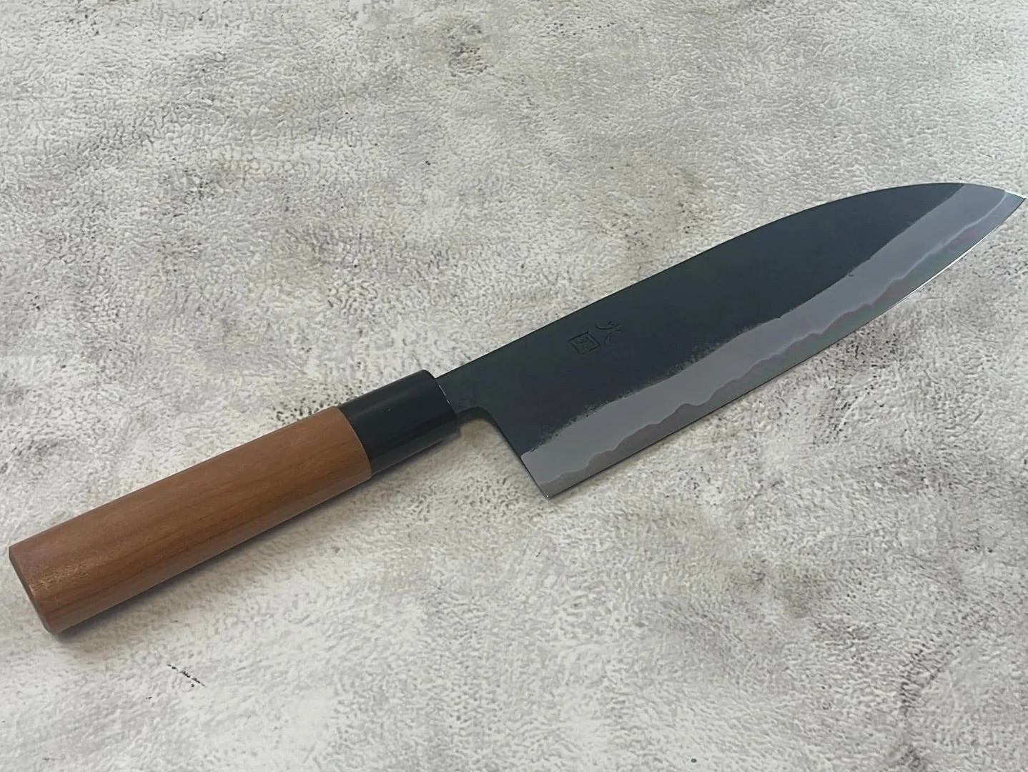 Hinokuni Shirogami #1 Santoku Knife 210mm Cherry Wood Handle - Made in Japan 🇯🇵 - Image 3