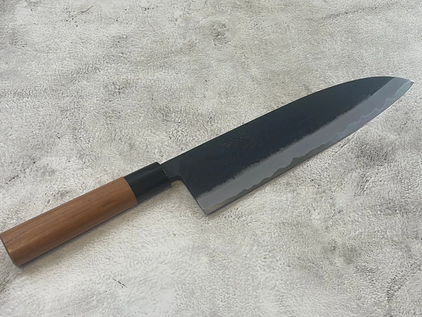 Hinokuni Shirogami #1 Santoku Knife 240mm Cherry Wood Handle - Made in Japan 🇯🇵 - Image 3