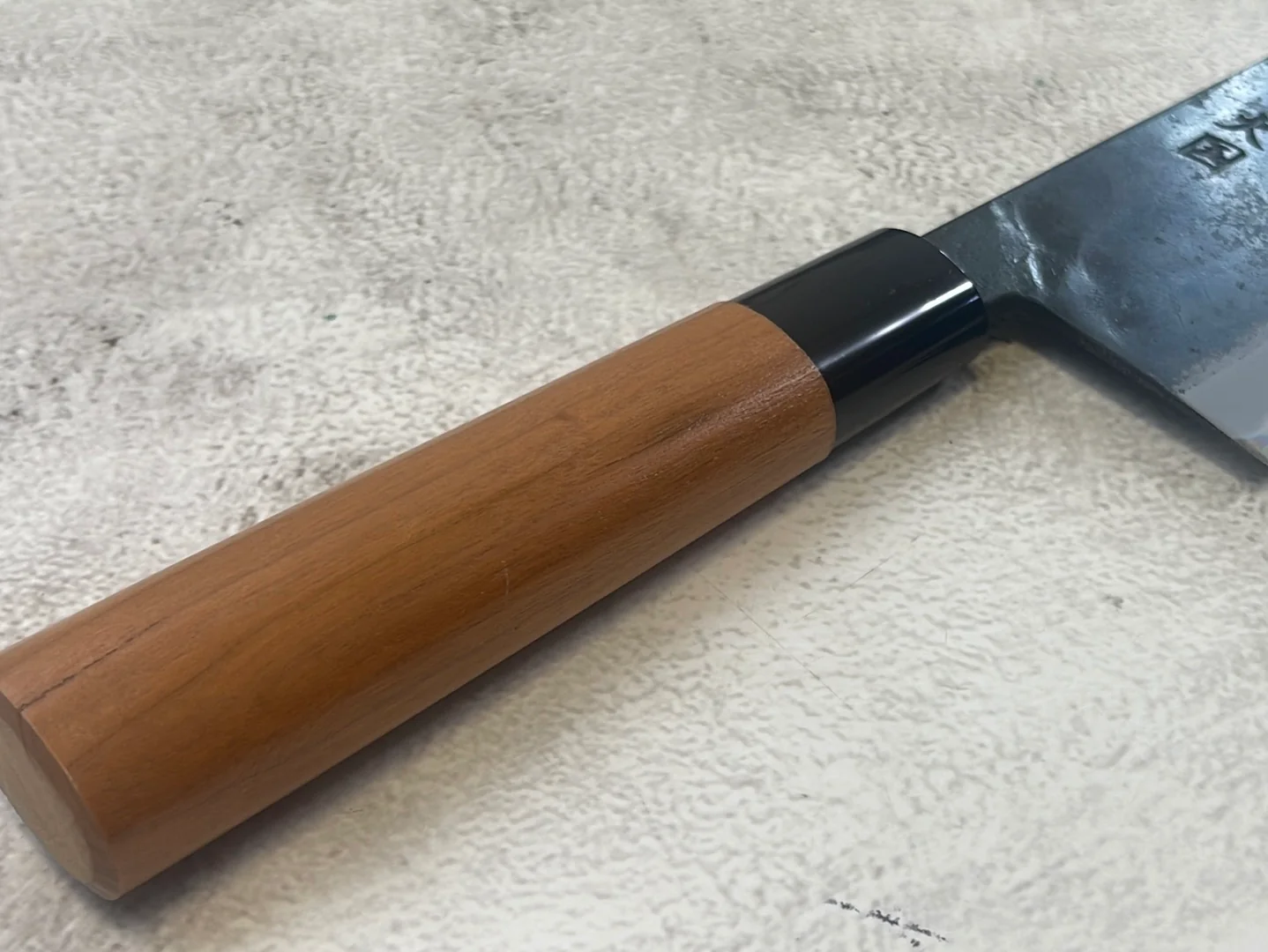 Hinokuni Shirogami #1 Santoku Knife 240mm Cherry Wood Handle - Made in Japan 🇯🇵 - Image 5