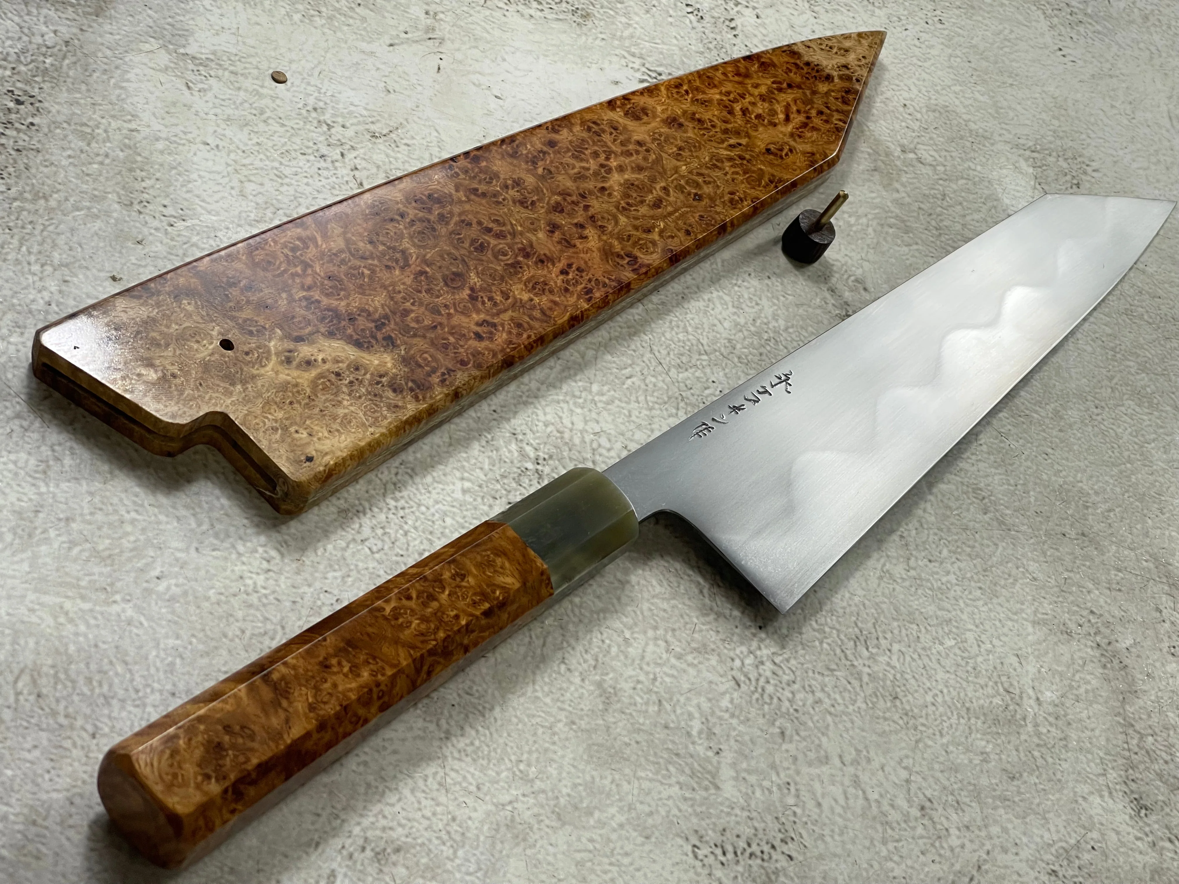 Keskin Migaki Kiritsuke 230mm Amboyna Burl & Blonde Buffalo Horn with sheath - Image 2