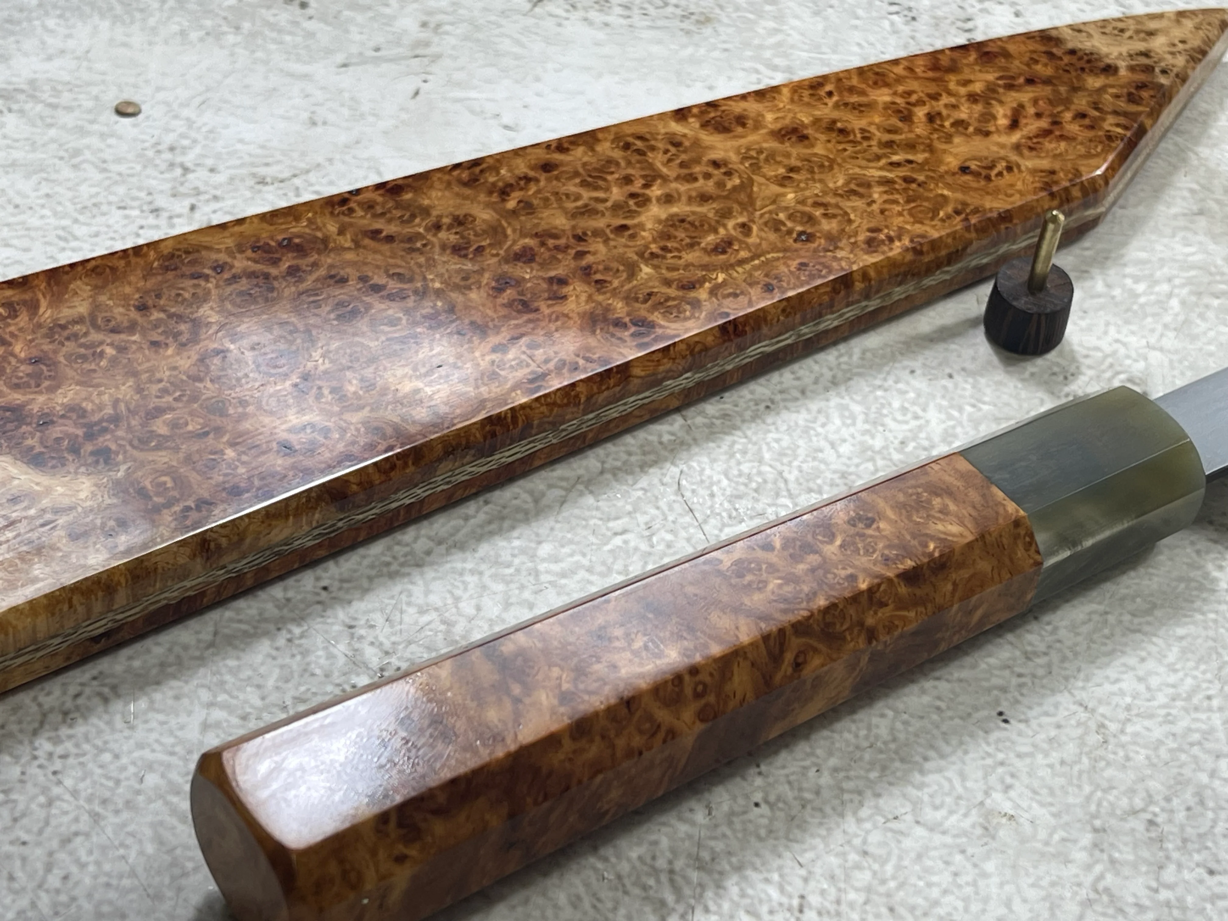 Keskin Migaki Kiritsuke 230mm Amboyna Burl & Blonde Buffalo Horn with sheath - Image 4