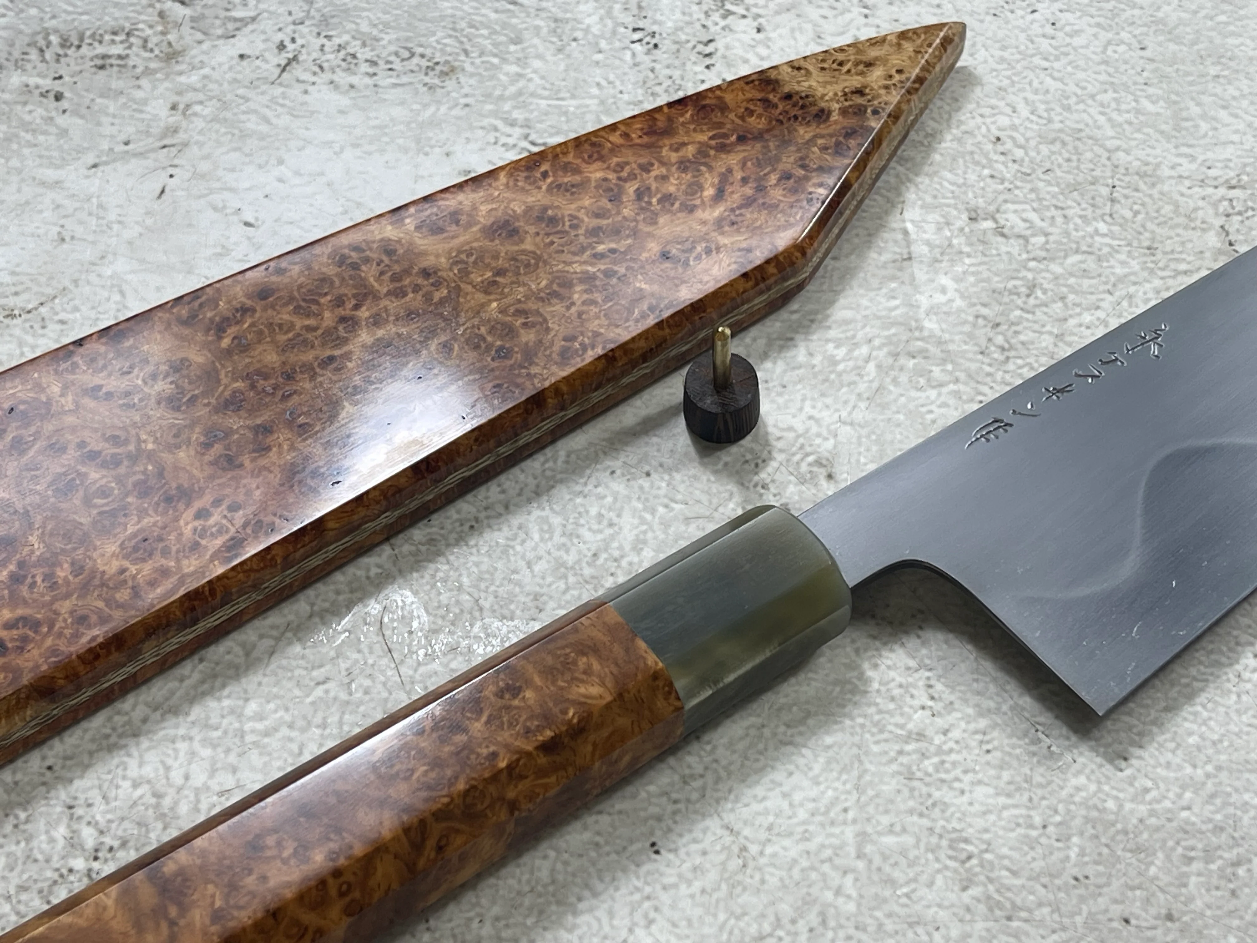 Keskin Migaki Kiritsuke 230mm Amboyna Burl & Blonde Buffalo Horn with sheath - Image 5
