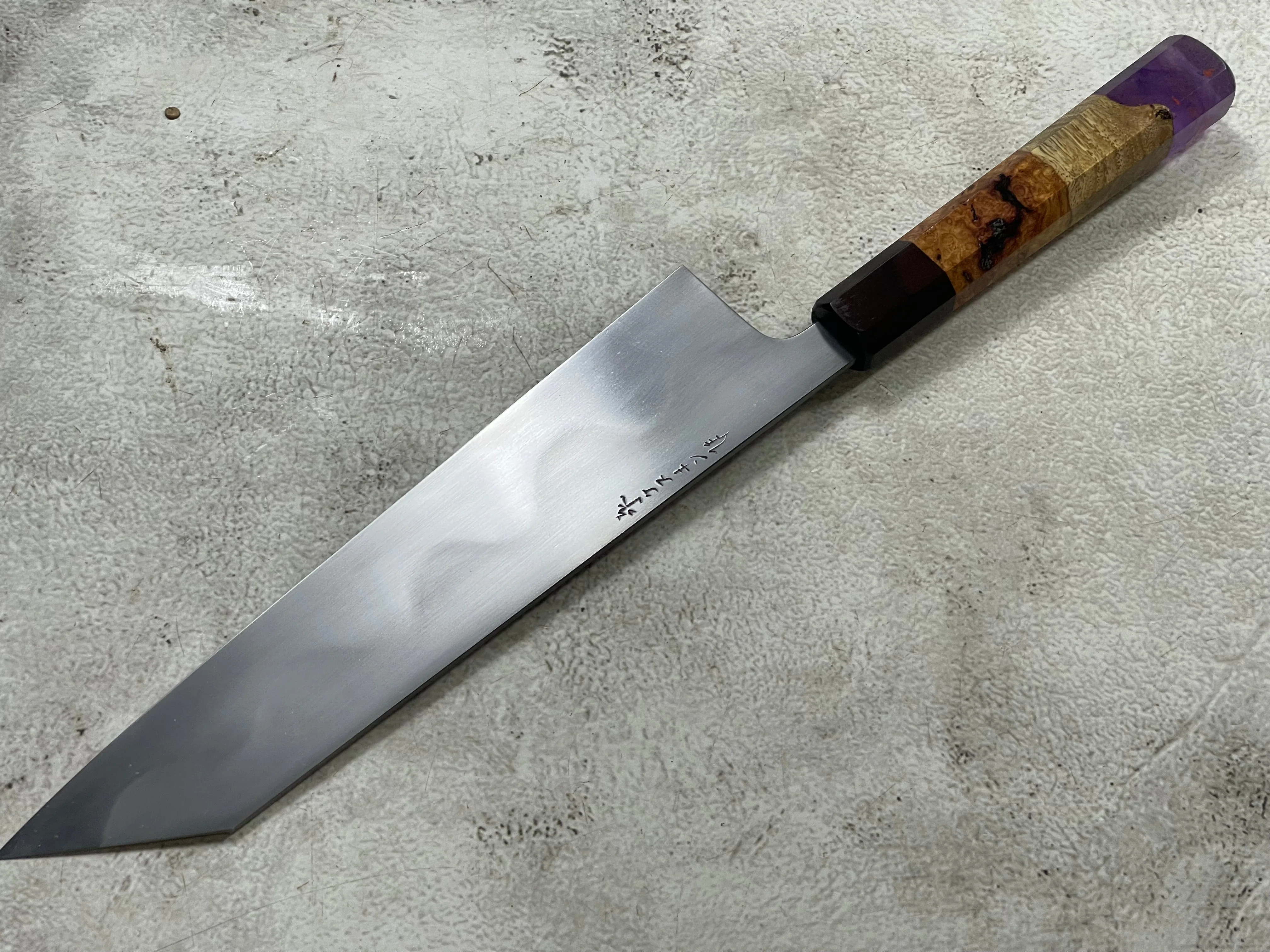 Keskin Migaki Kiritsuke 230mm Amboyna Burl Mix & Purple Resin Rosewood Ferrule - Image 4