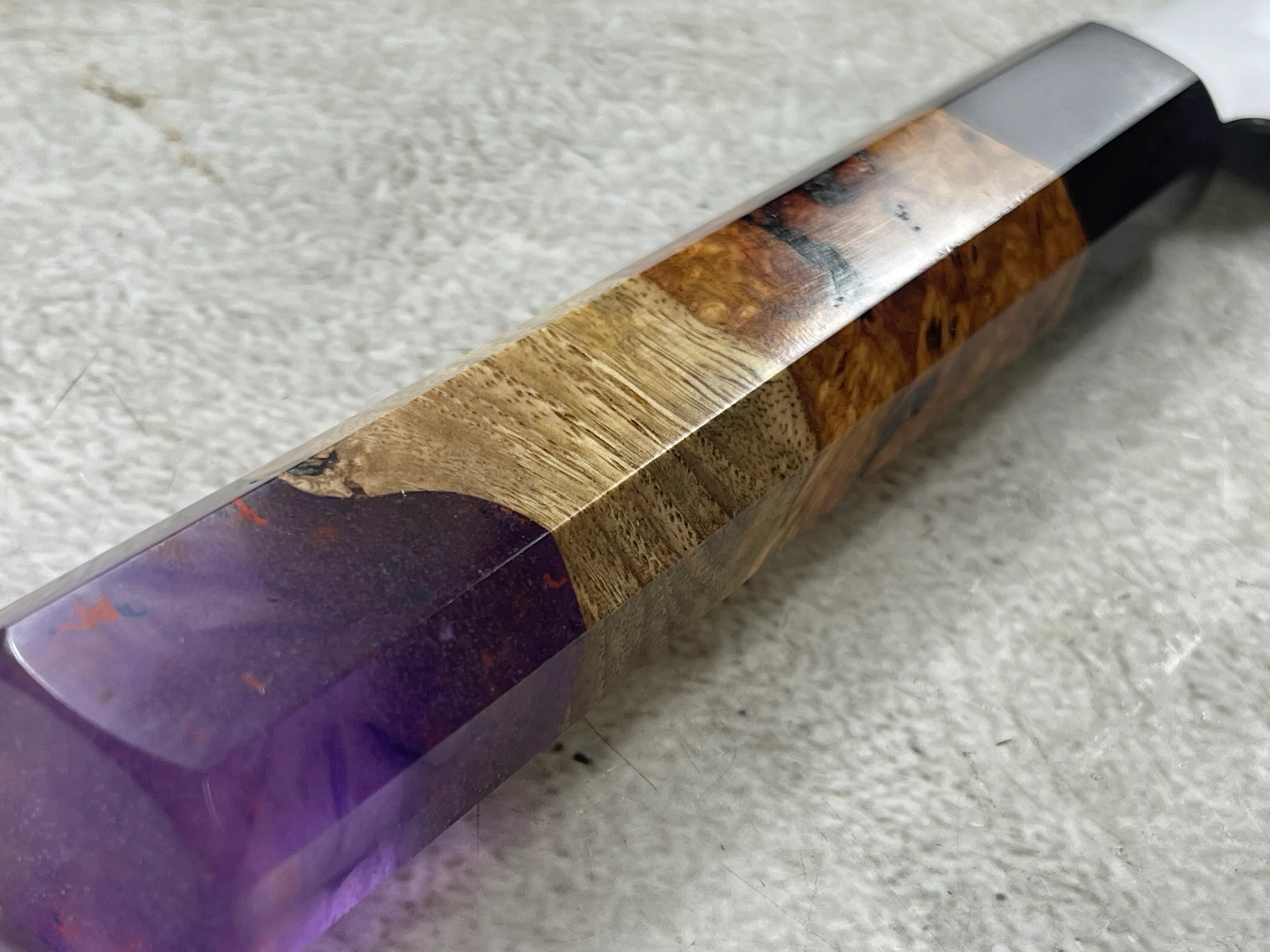 Keskin Migaki Kiritsuke 230mm Amboyna Burl Mix & Purple Resin Rosewood Ferrule - Image 7