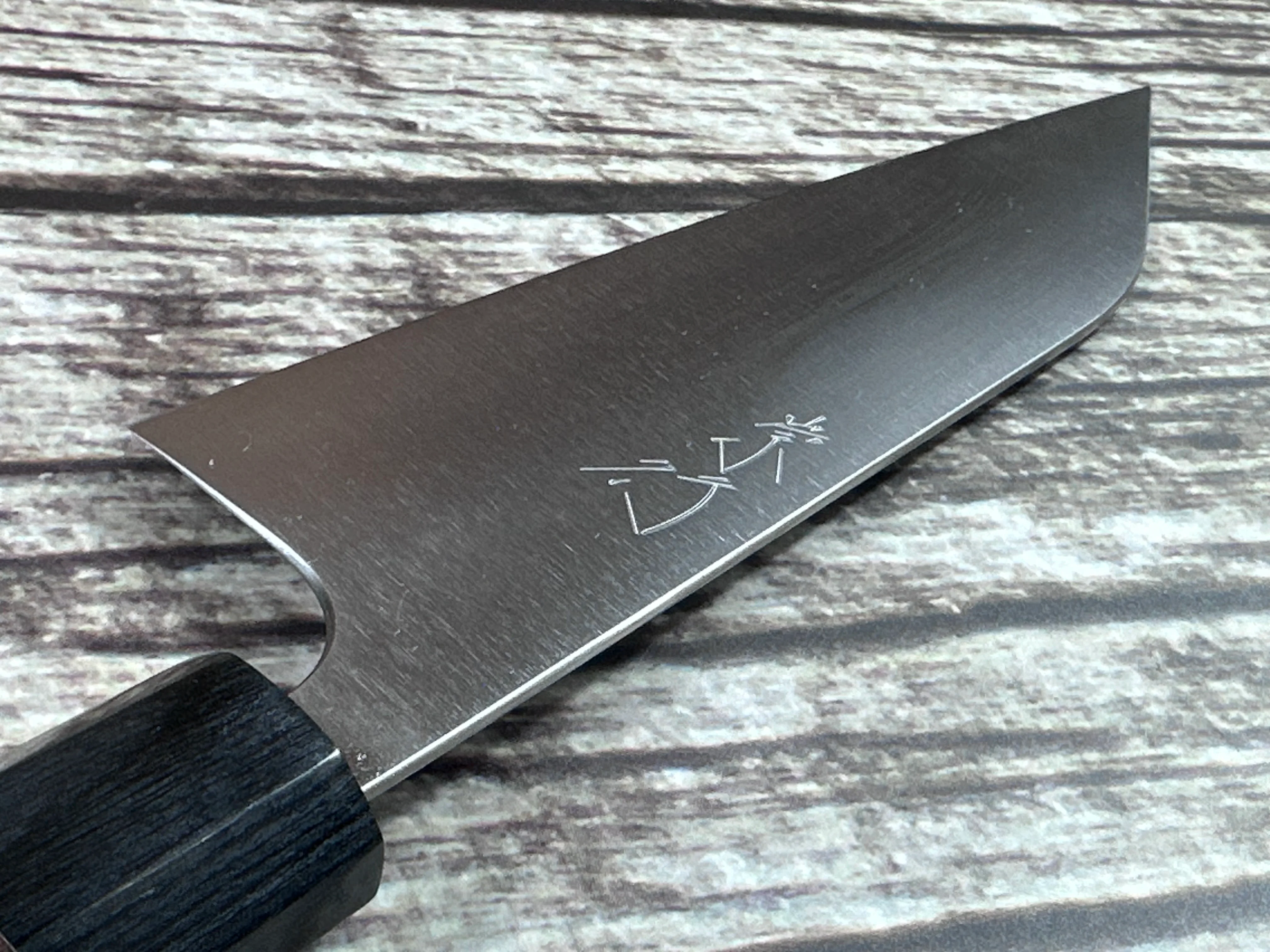 Koutetsu Chromax RO Boss Santoku 160mm - Image 11