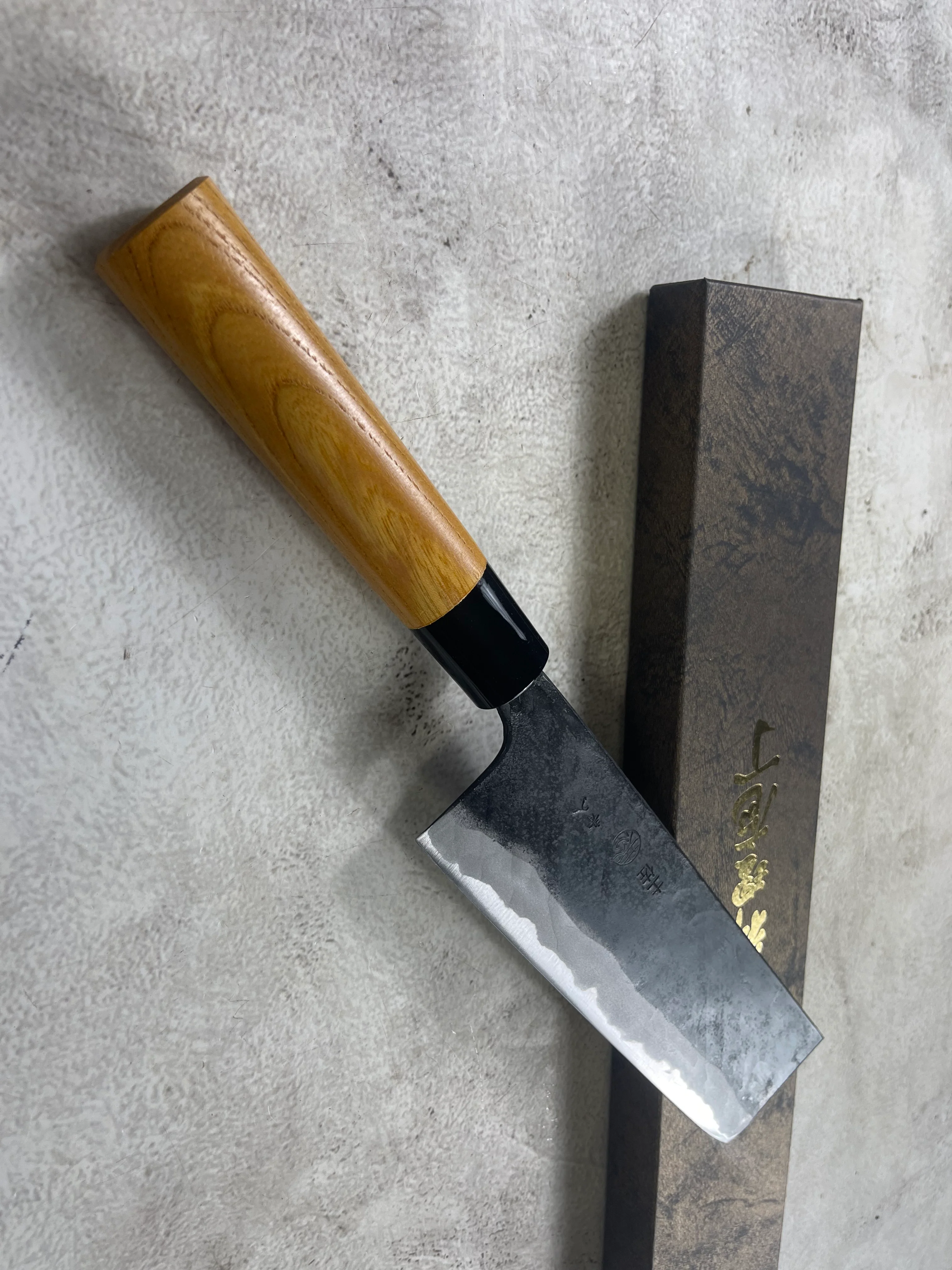 Kyohei Shindo Warikomi Blue #2 Kurouchi 165mm Nakiri with Keyaki Wa Handle and Plastic Ferrule - Made in Japan 🇯🇵 - Image 7