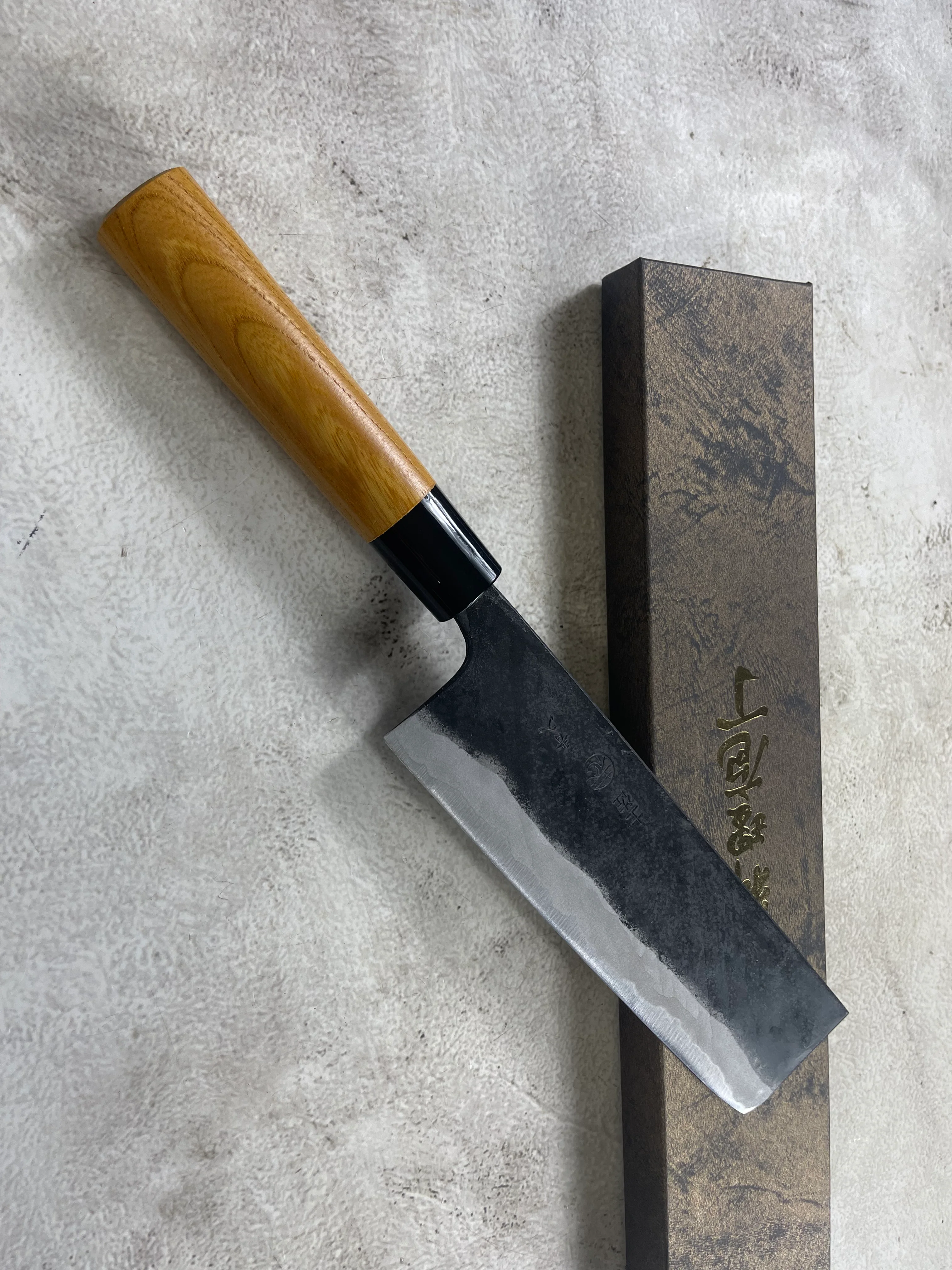 Kyohei Shindo Warikomi Blue #2 Kurouchi 165mm Nakiri with Keyaki Wa Handle and Plastic Ferrule - Made in Japan 🇯🇵 - Image 8