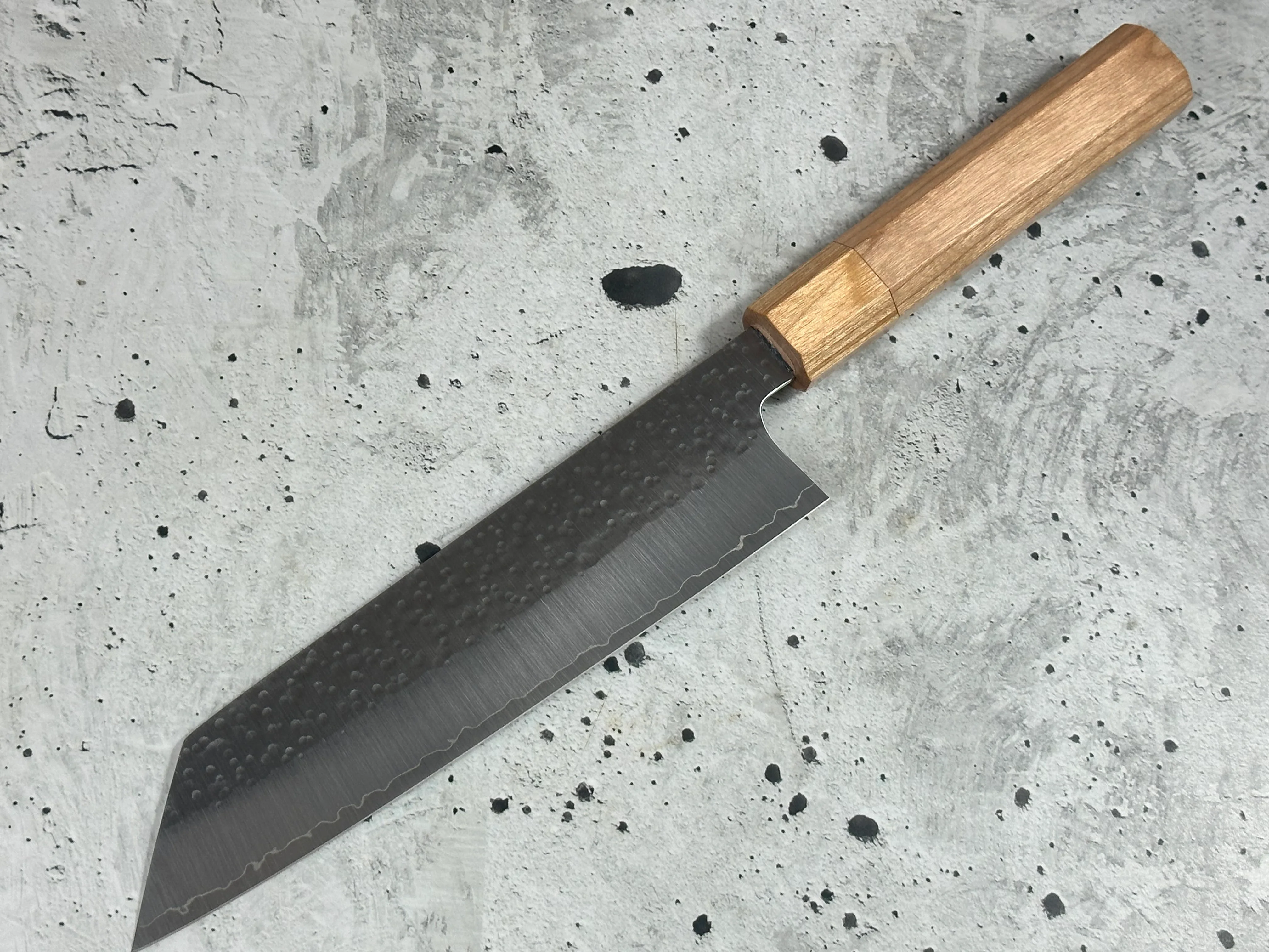Makoto Kurosaki Sakura Bunka Knife 180mm - Image 14