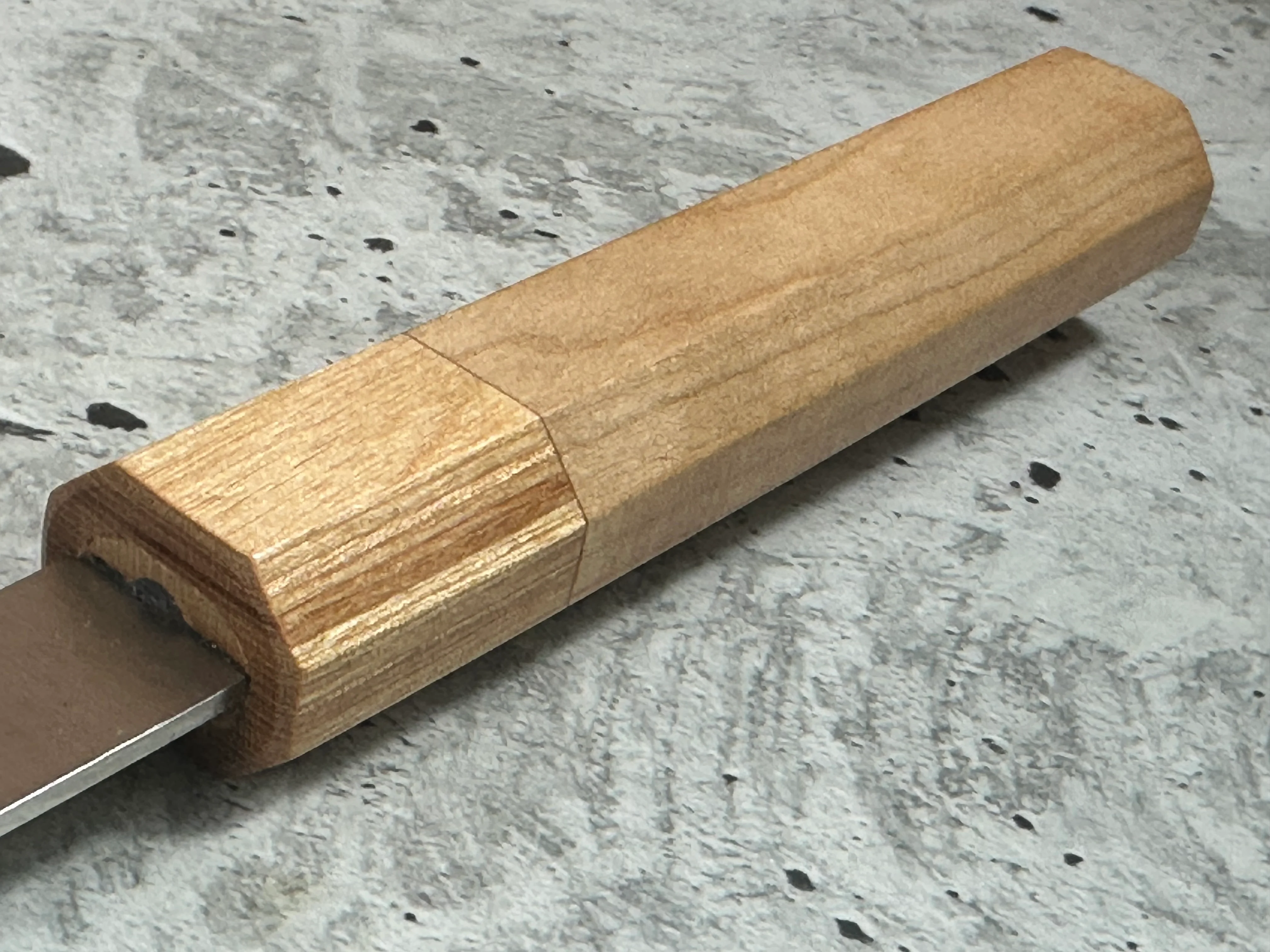 Makoto Kurosaki Sakura Bunka Knife 180mm - Image 9