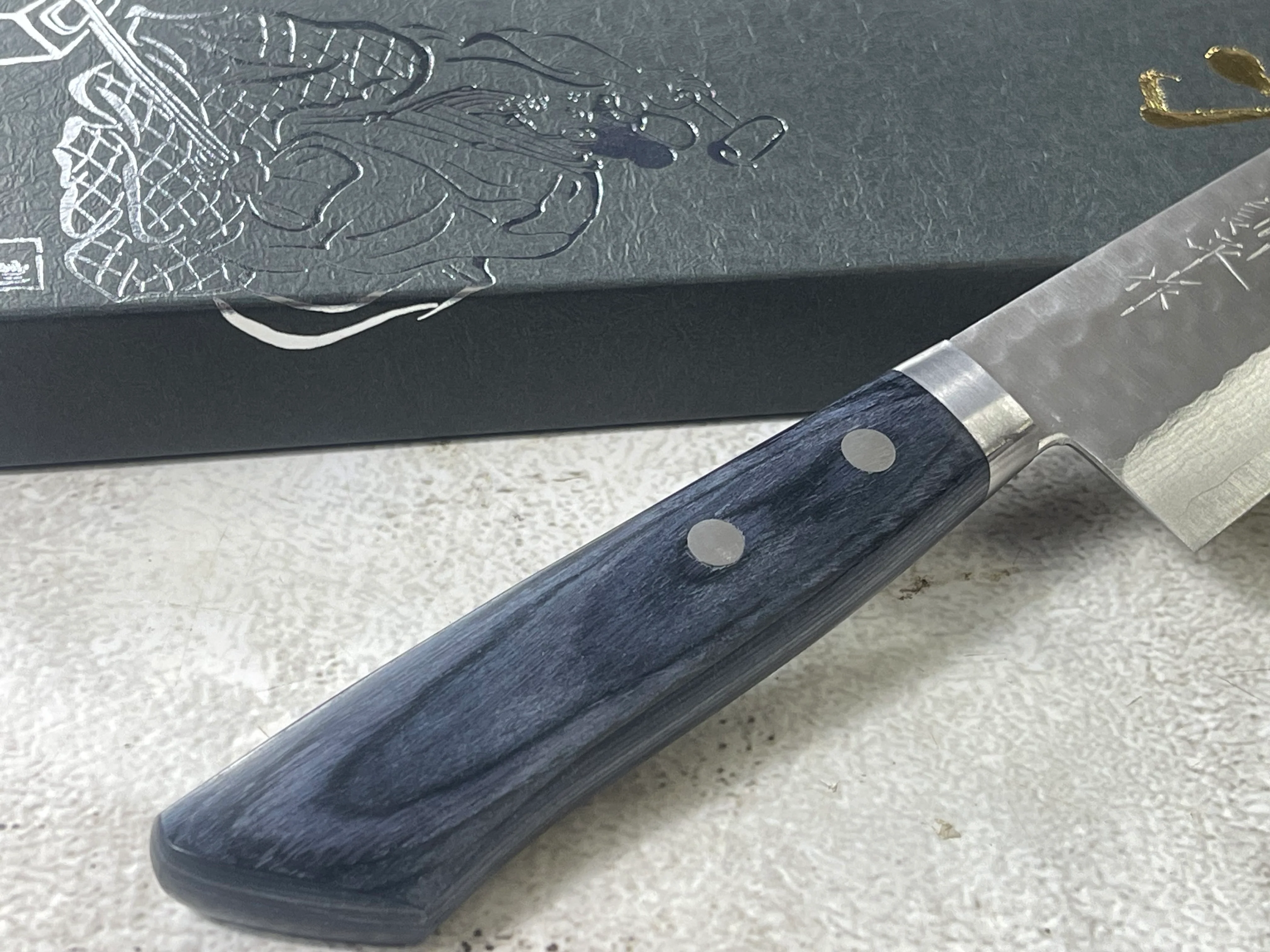 Masutani Kokuryu Gyuto 180mm Blue Pakkawood Handle - Image 11