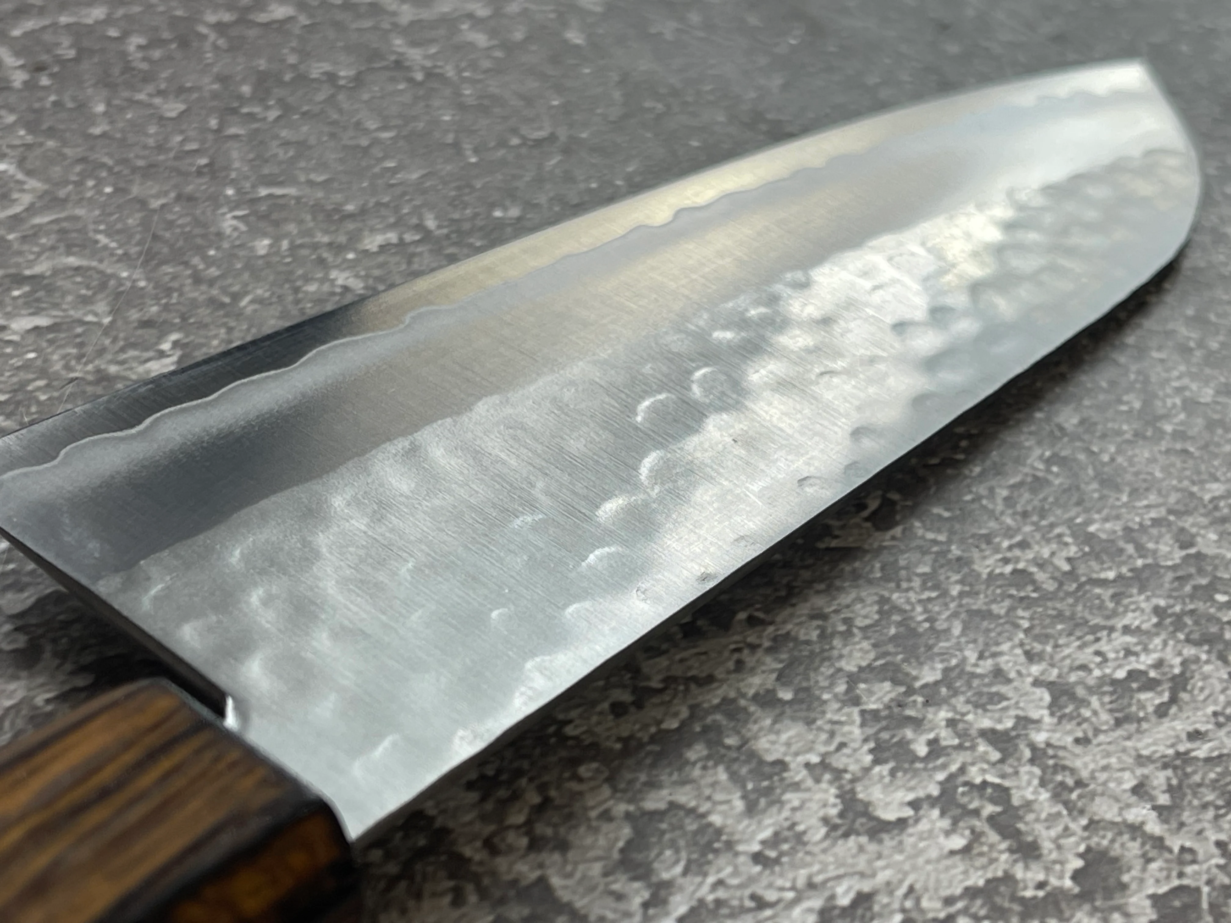 Masutani Kokuryu Tsutime Santoku 170mm VG1 Steel Oak Handle - Image 15