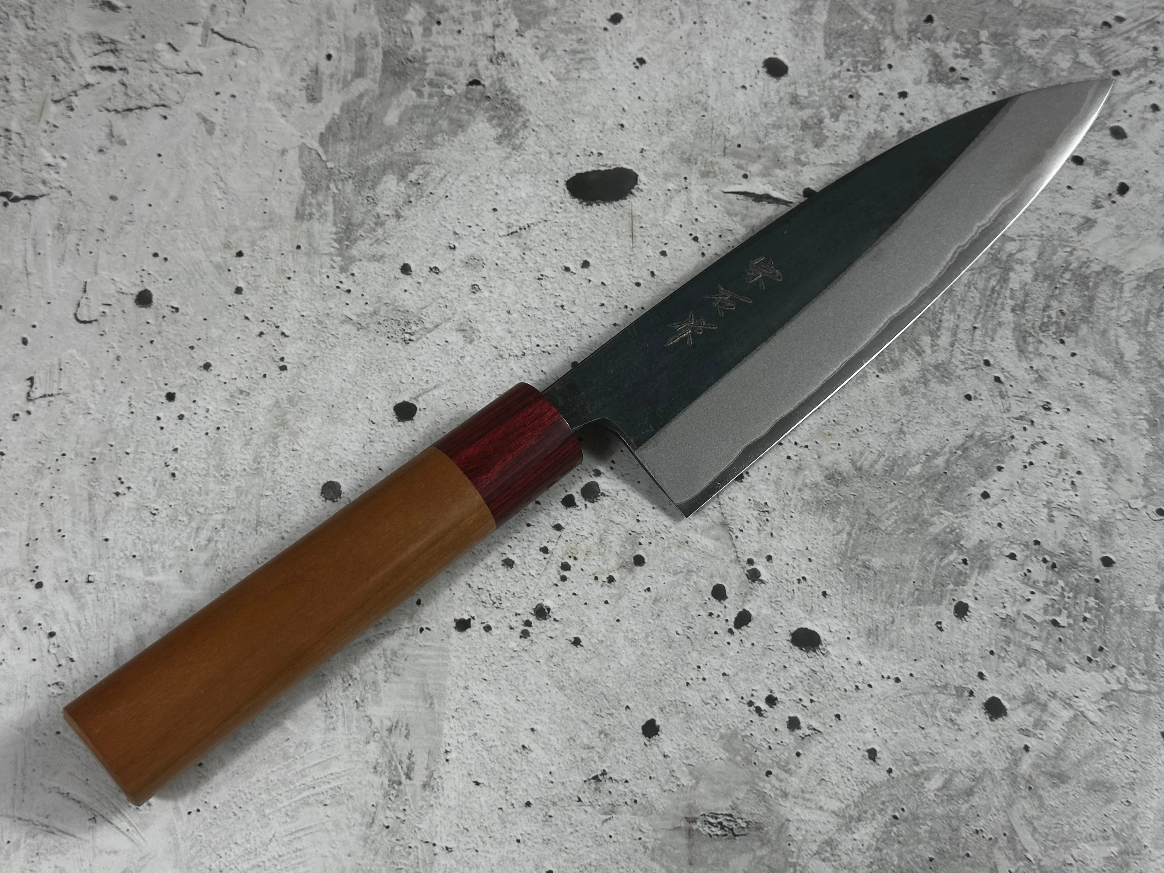 Muneishi Aogami 2 Iron Clad Gyuto 210mm Kurouchi Finish - Image 4
