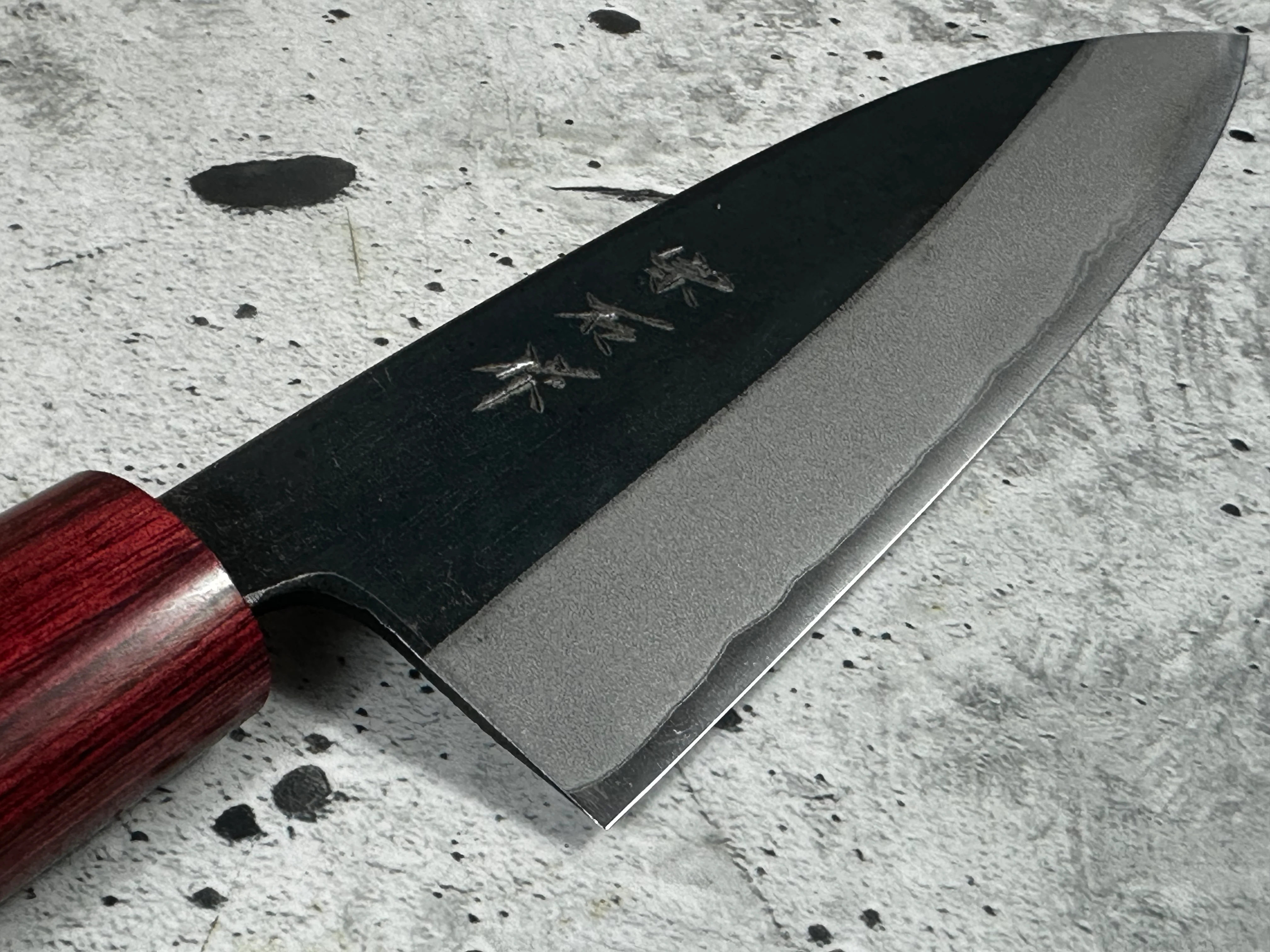 Muneishi Aogami 2 Iron Clad Gyuto 210mm Kurouchi Finish - Image 8