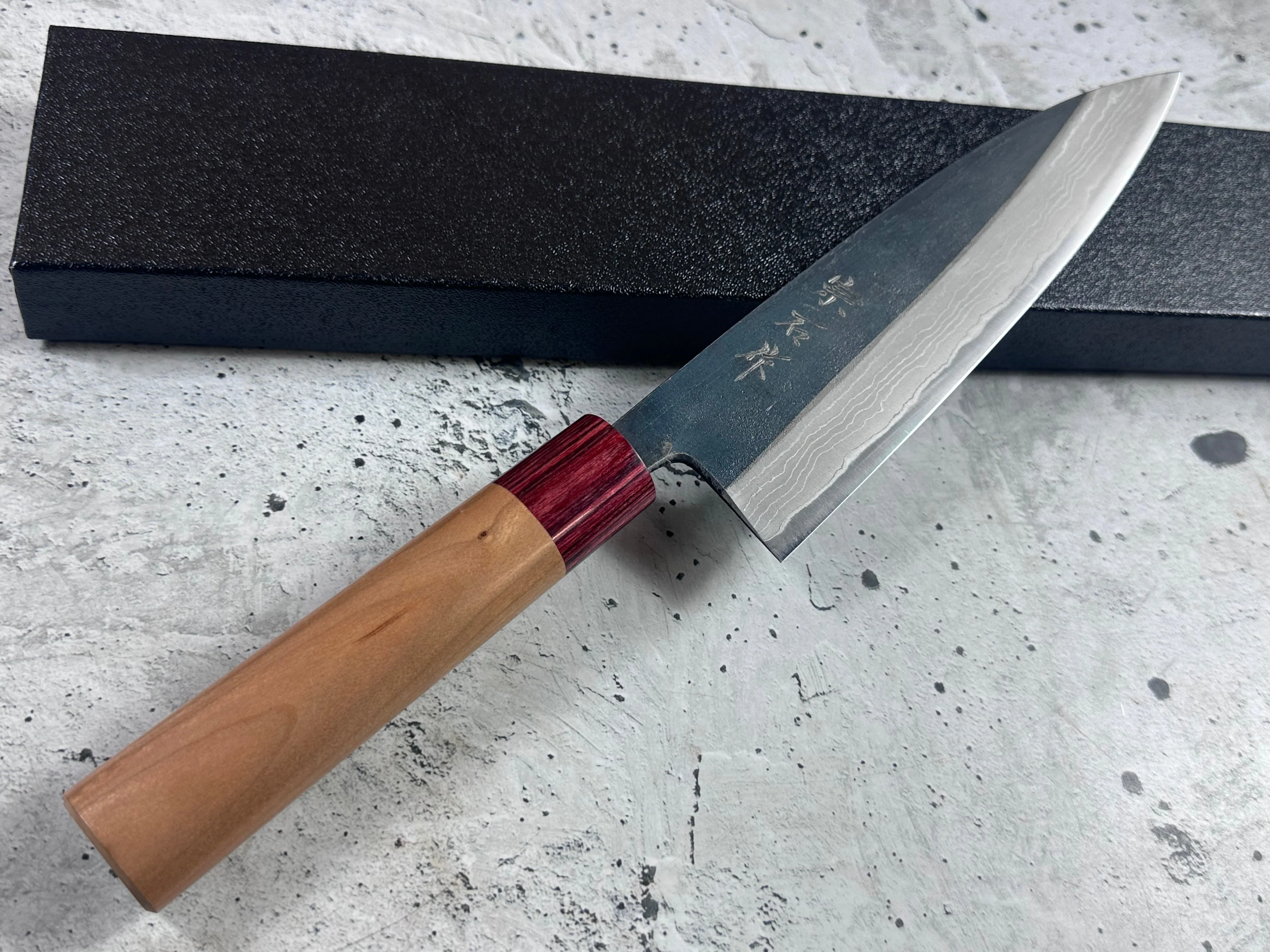 Muneishi Aogami Damascus Gyuto 210mm - Image 5