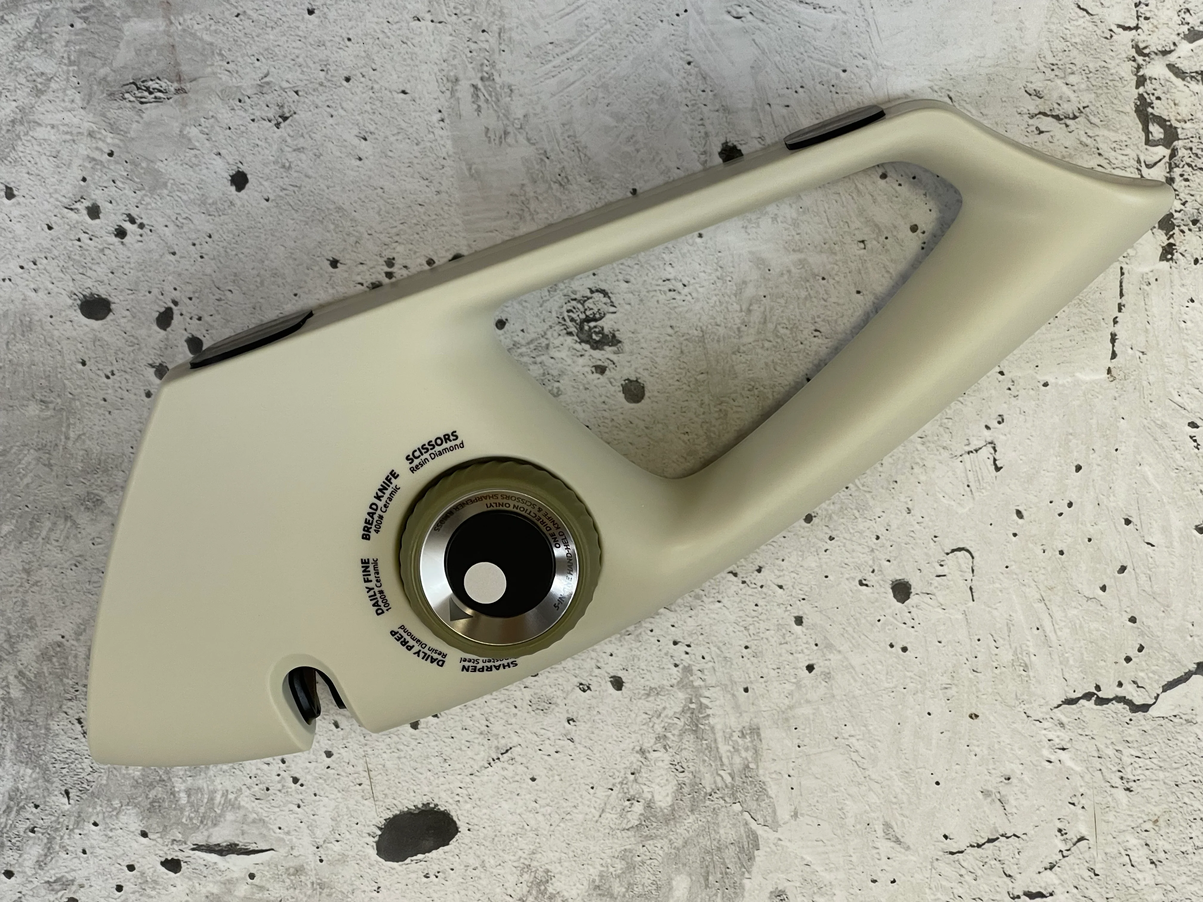 New Risan 5 in 1 Hand-Held Knife & Scissors Sharpener - Image 8