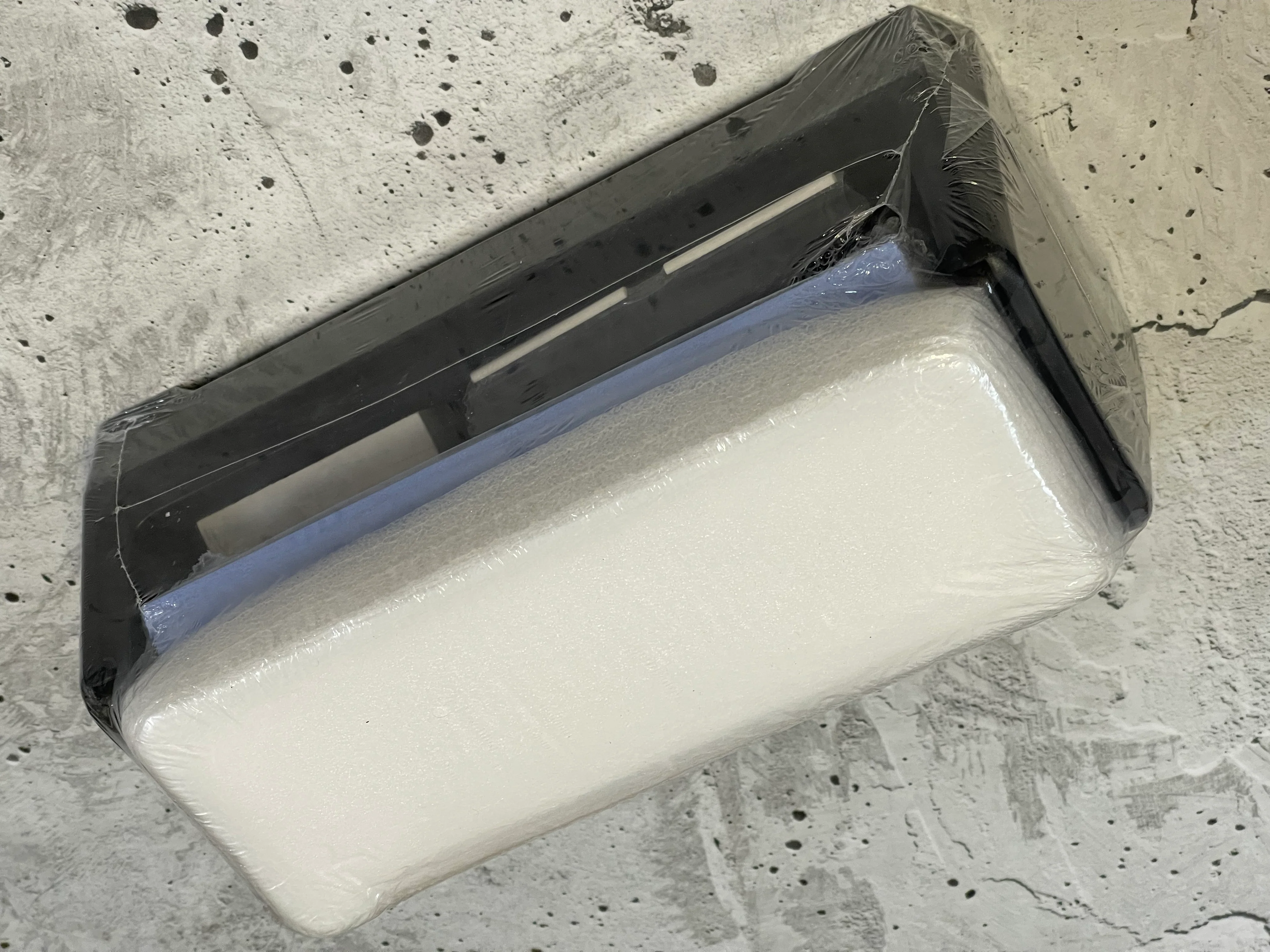New Risan Three Sides Sharpening Stone With Base - Image 4