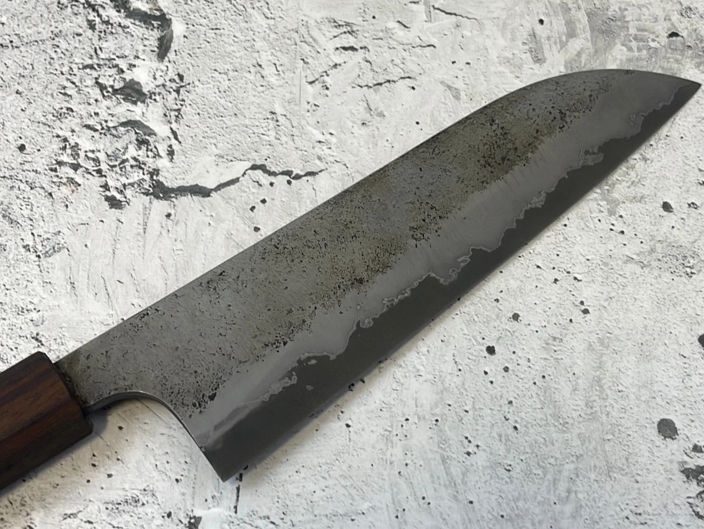SanMai Santoku 180mm Nashiji Etched, Jatiwood & Rosewood Handle - Image 3