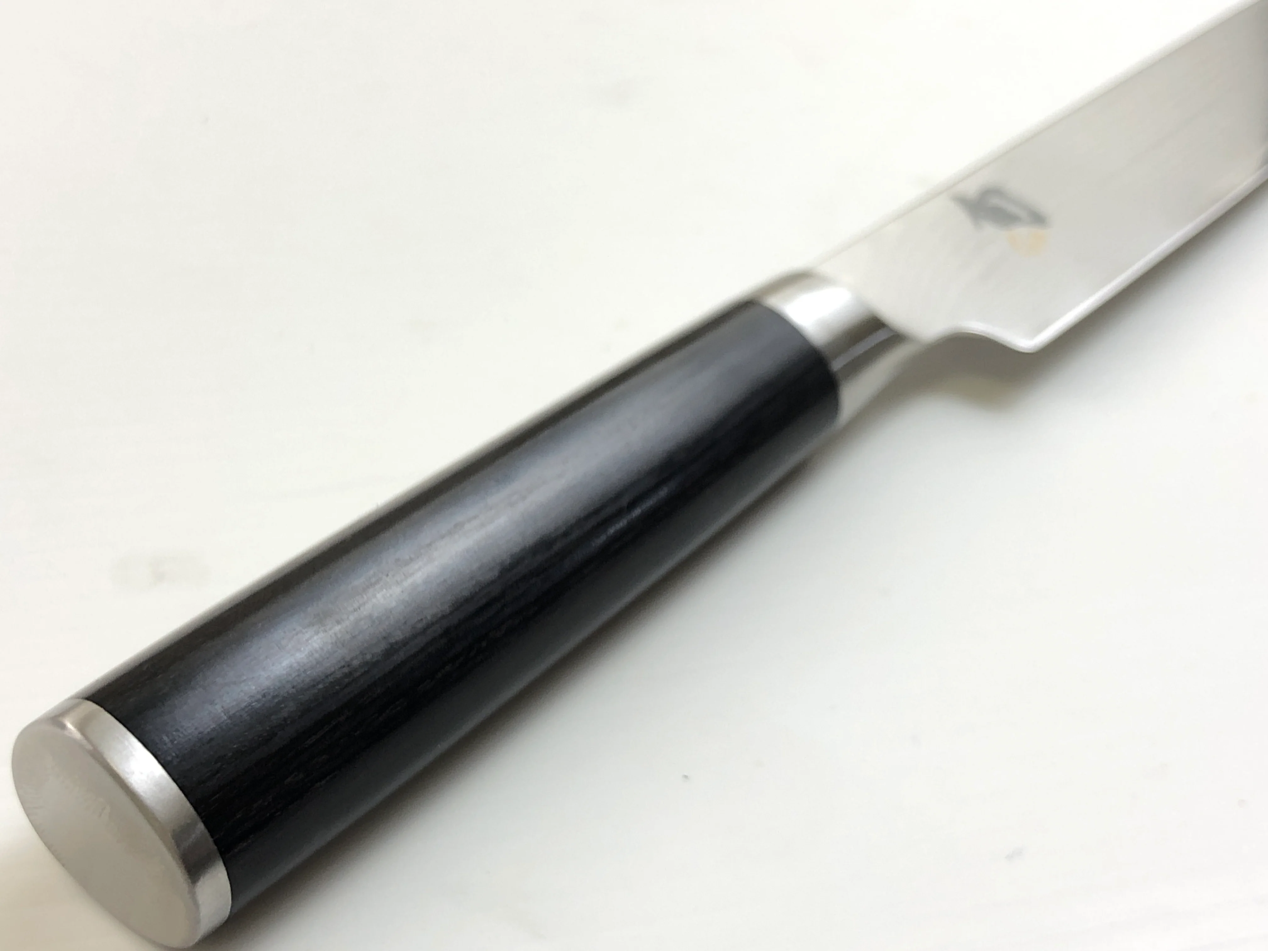 Second Hand Shun Classic Slicing Knife 23cm - Image 3