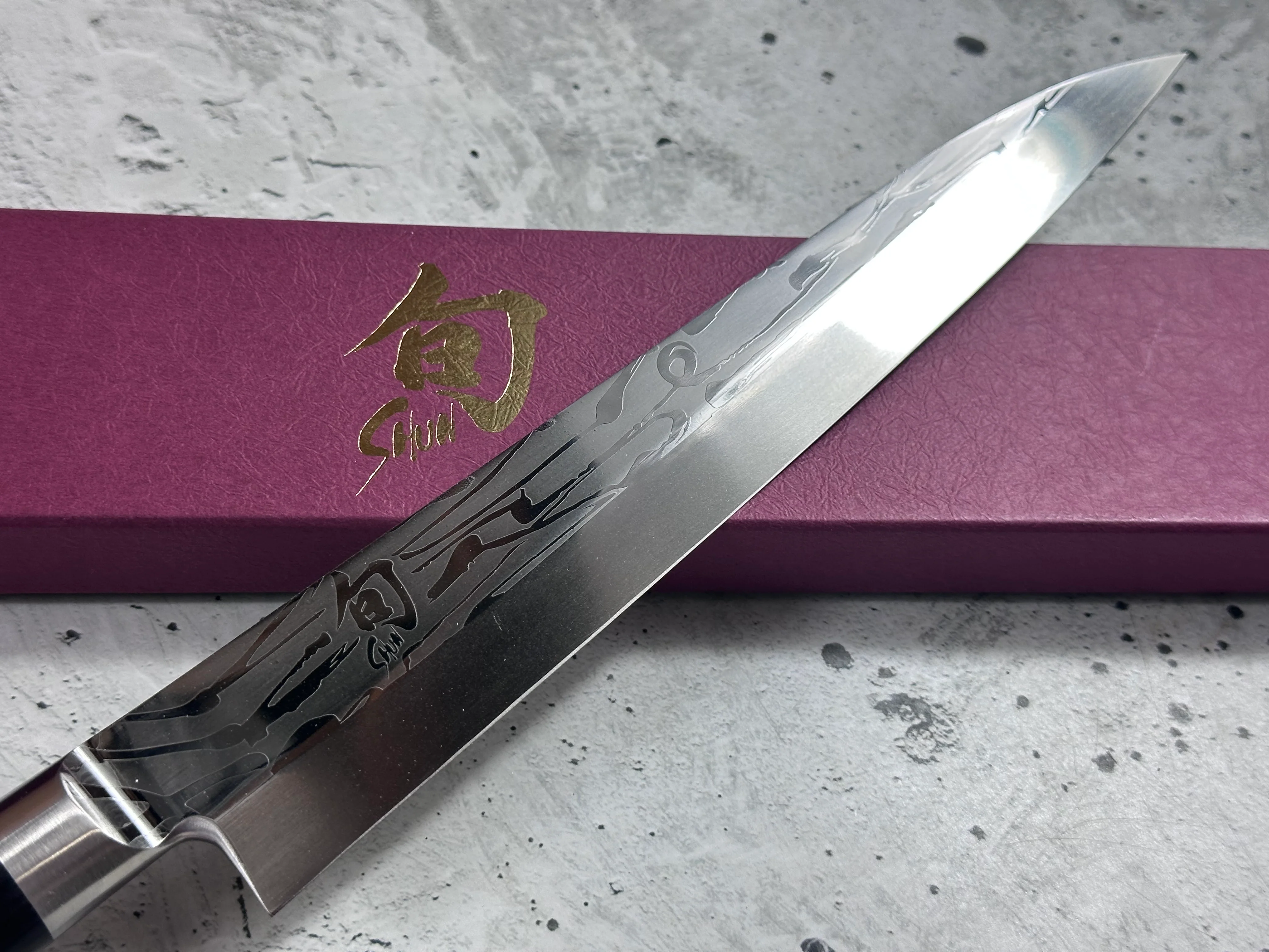 Second Hand Never Used Shun Sashimi Knife 240mm Made in Japan 2061 - Image 3