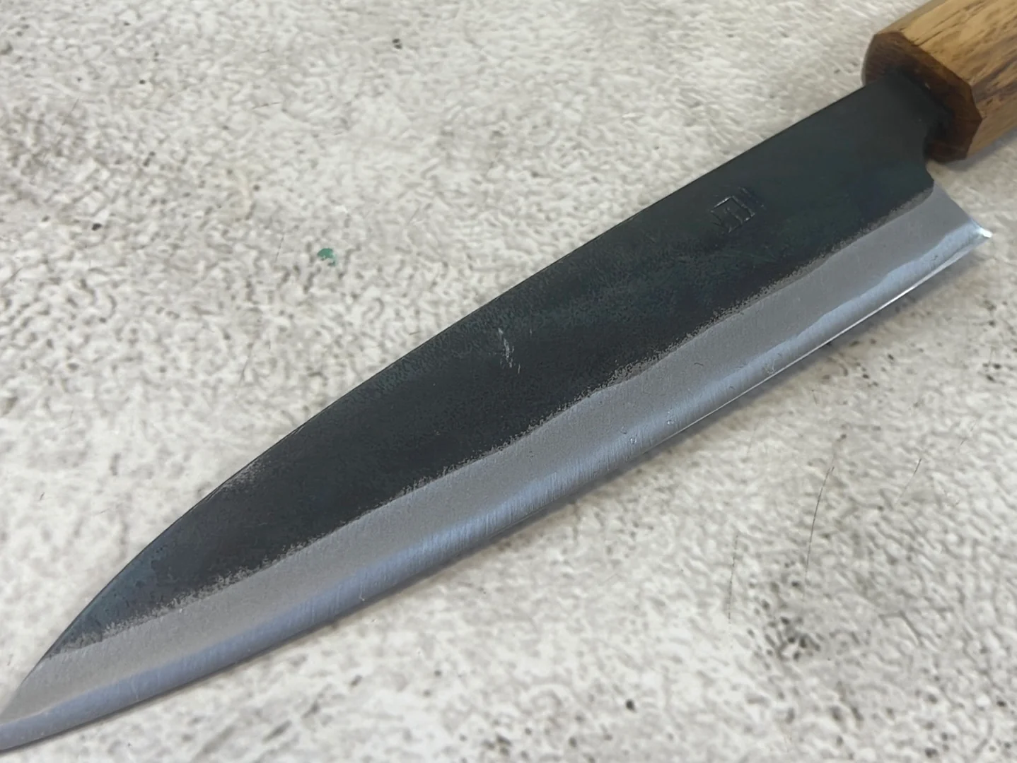 Tsukasa Shiro Kuro 135mm Yanagi- Shirogami Steel - Oak Octagnon Handle - Image 11