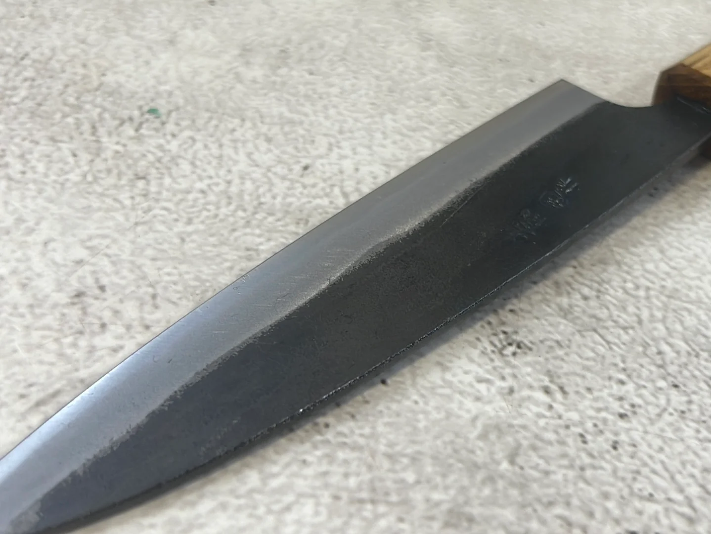 Tsukasa Shiro Kuro 135mm Yanagi- Shirogami Steel - Oak Octagnon Handle - Image 8