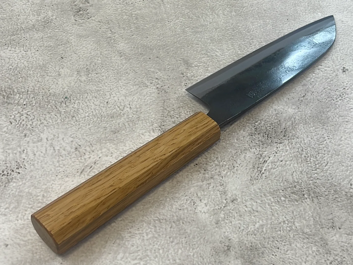 Tsukasa Shiro Kuro 165mm Santoku- Shirogami Steel - Oak Octagnon Handle - Image 8