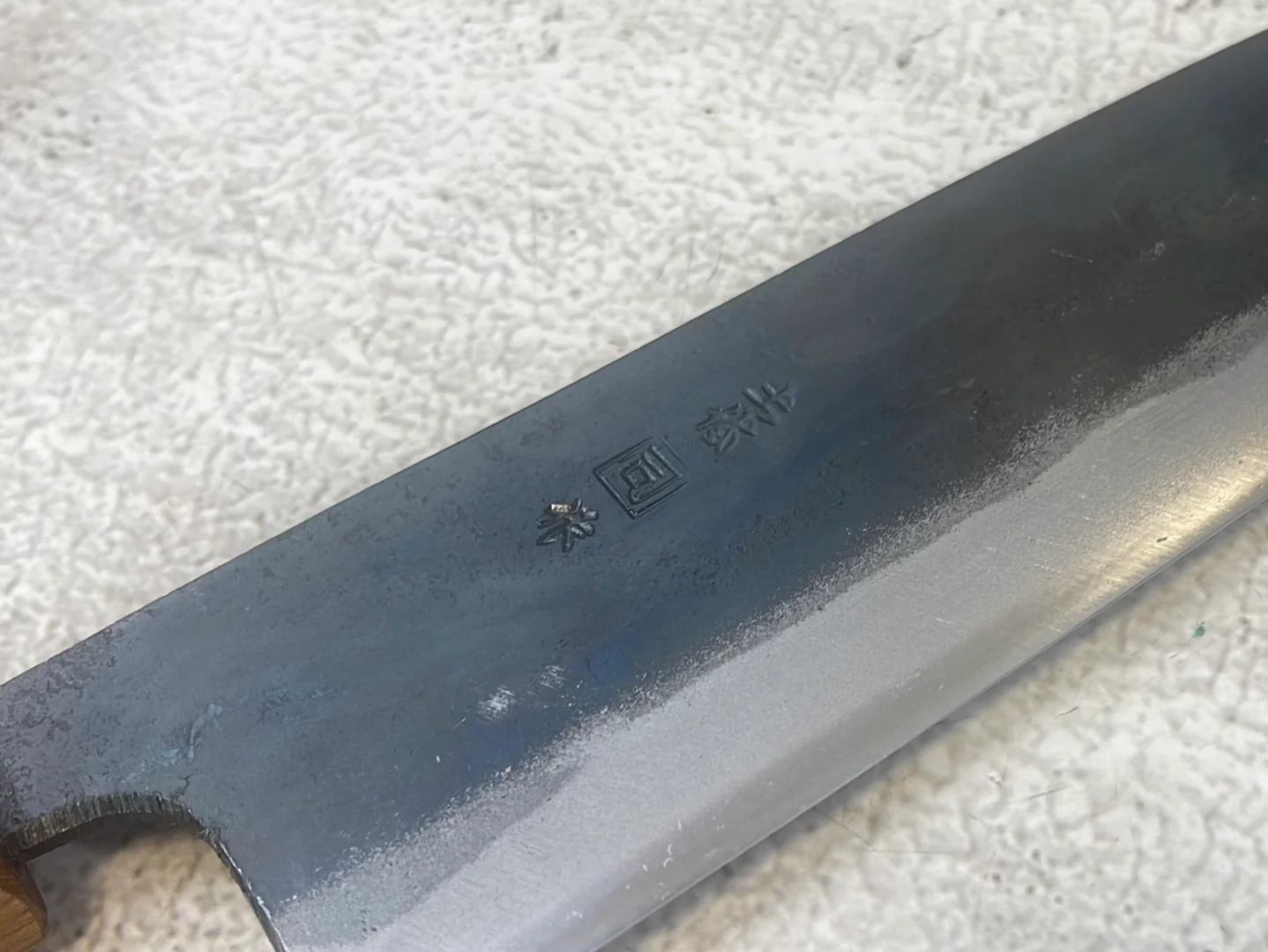 Tsukasa Shiro Kuro 180mm Santoku - Shirogami Steel - Oak Octagnon Handle - Image 11