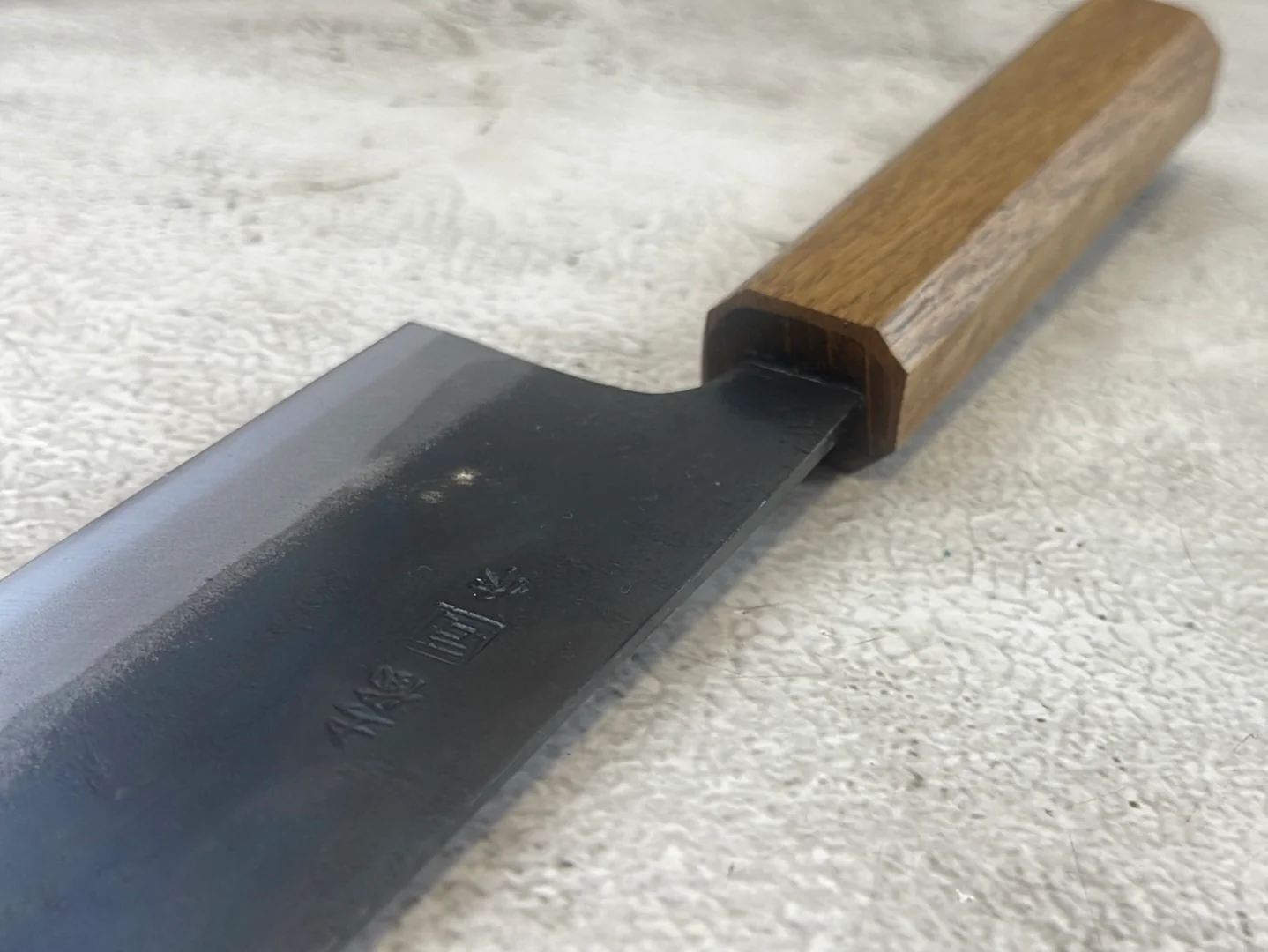 Tsukasa Shiro Kuro 180mm Santoku - Shirogami Steel - Oak Octagnon Handle - Image 13