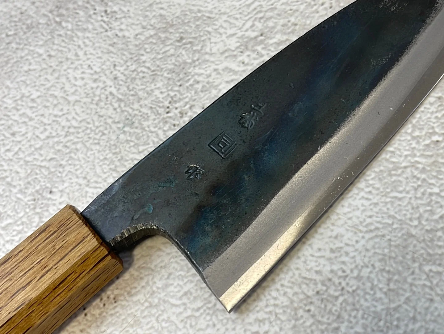Tsukasa Shiro Kuro 135mm Deba - Shirogami Steel - Oak Octagnon Handle - Image 12