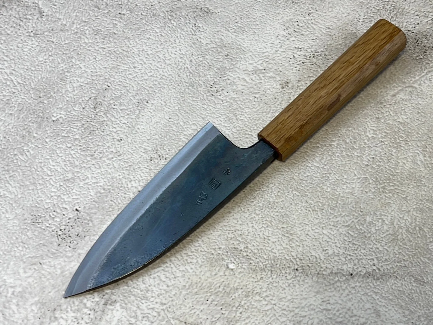 Tsukasa Shiro Kuro 135mm Deba - Shirogami Steel - Oak Octagnon Handle - Image 13