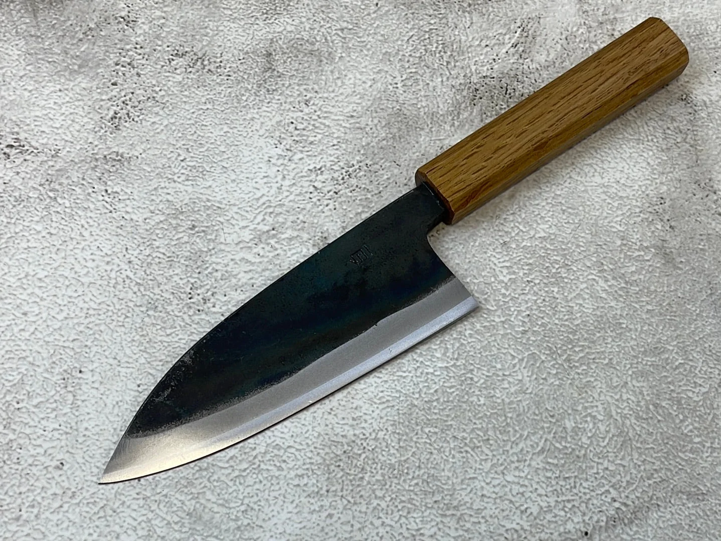 Tsukasa Shiro Kuro 135mm Deba - Shirogami Steel - Oak Octagnon Handle - Image 2