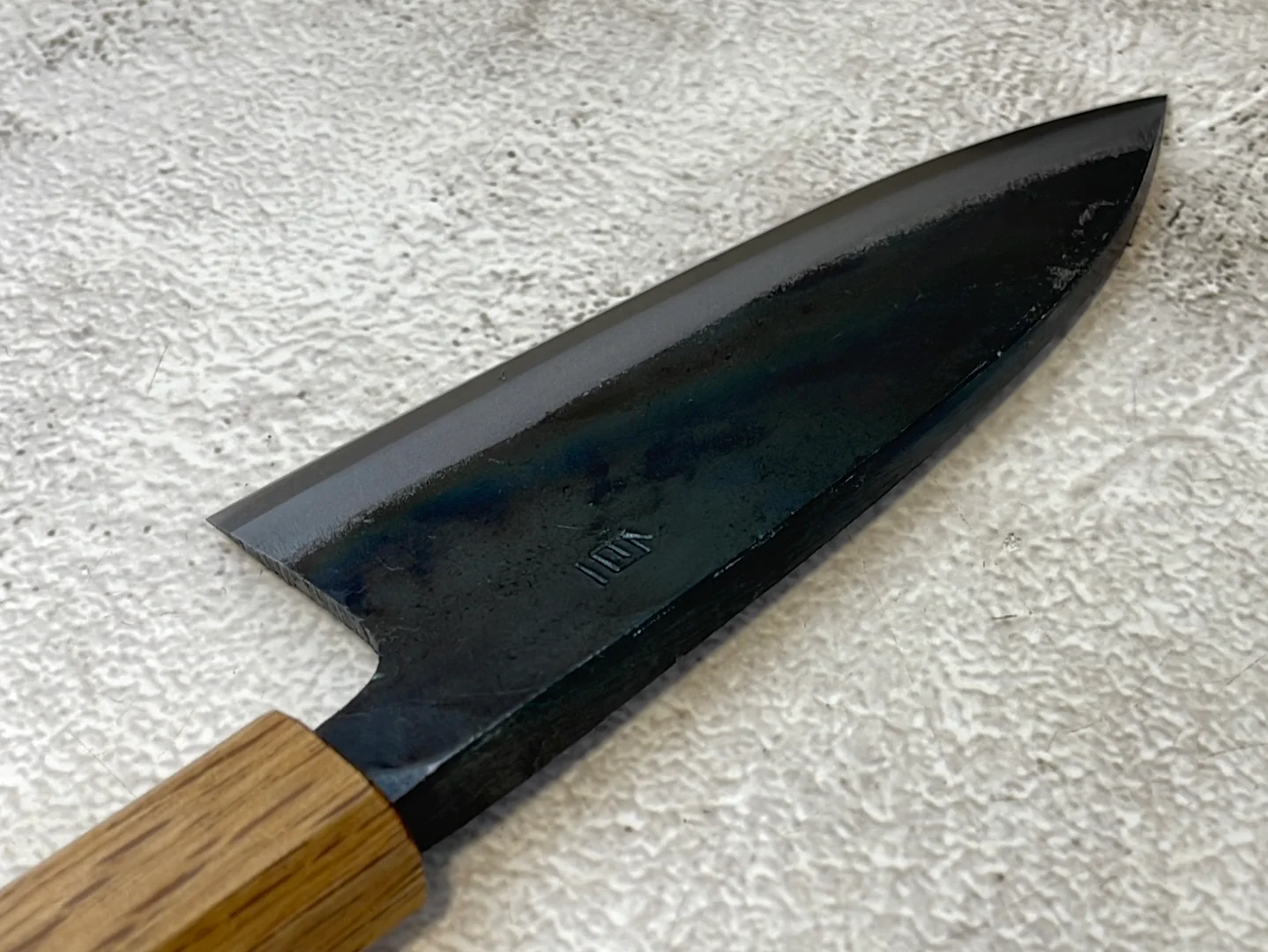 Tsukasa Shiro Kuro 135mm Deba - Shirogami Steel - Oak Octagnon Handle - Image 7