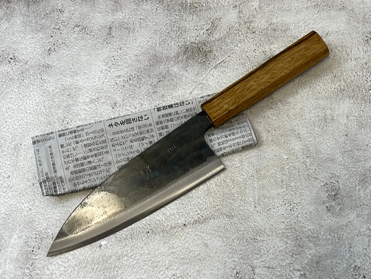 Tsukasa Shiro Kuro 165mm Deba - Shirogami Steel - Oak Octagnon Handle