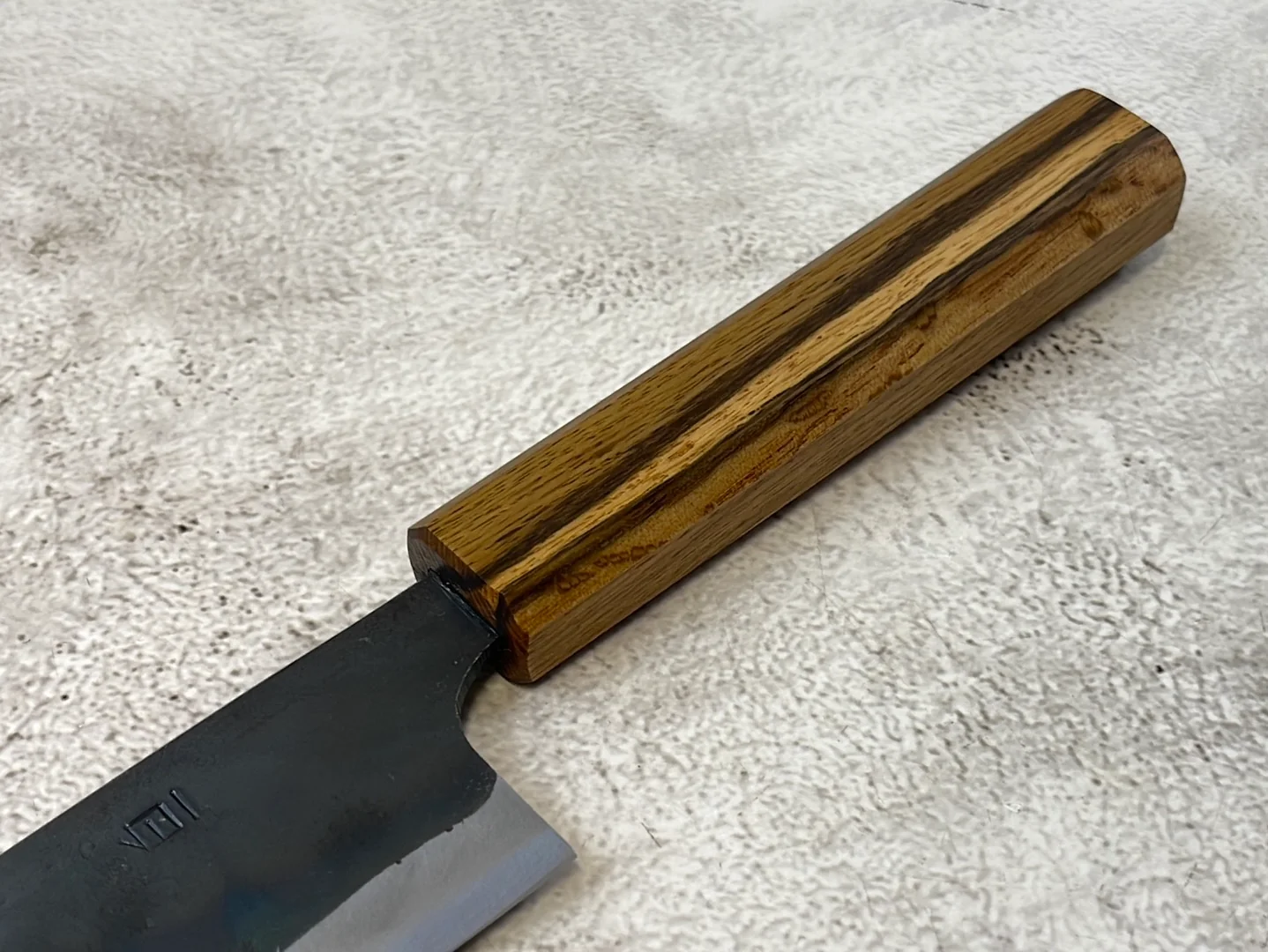 Tsukasa Shiro Kuro 165mm Bunka- Shirogami Steel - Oak Octagnon Handle - Image 5