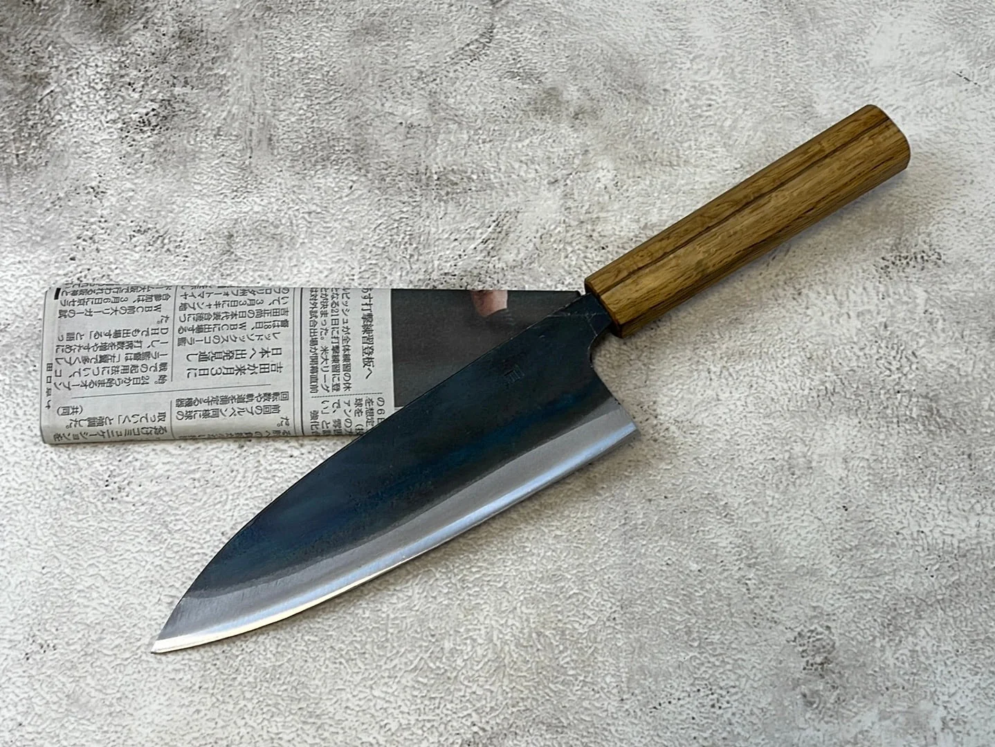 Tsukasa Shiro Kuro 180mm Deba - Shirogami Steel - Oak Octagnon Handle