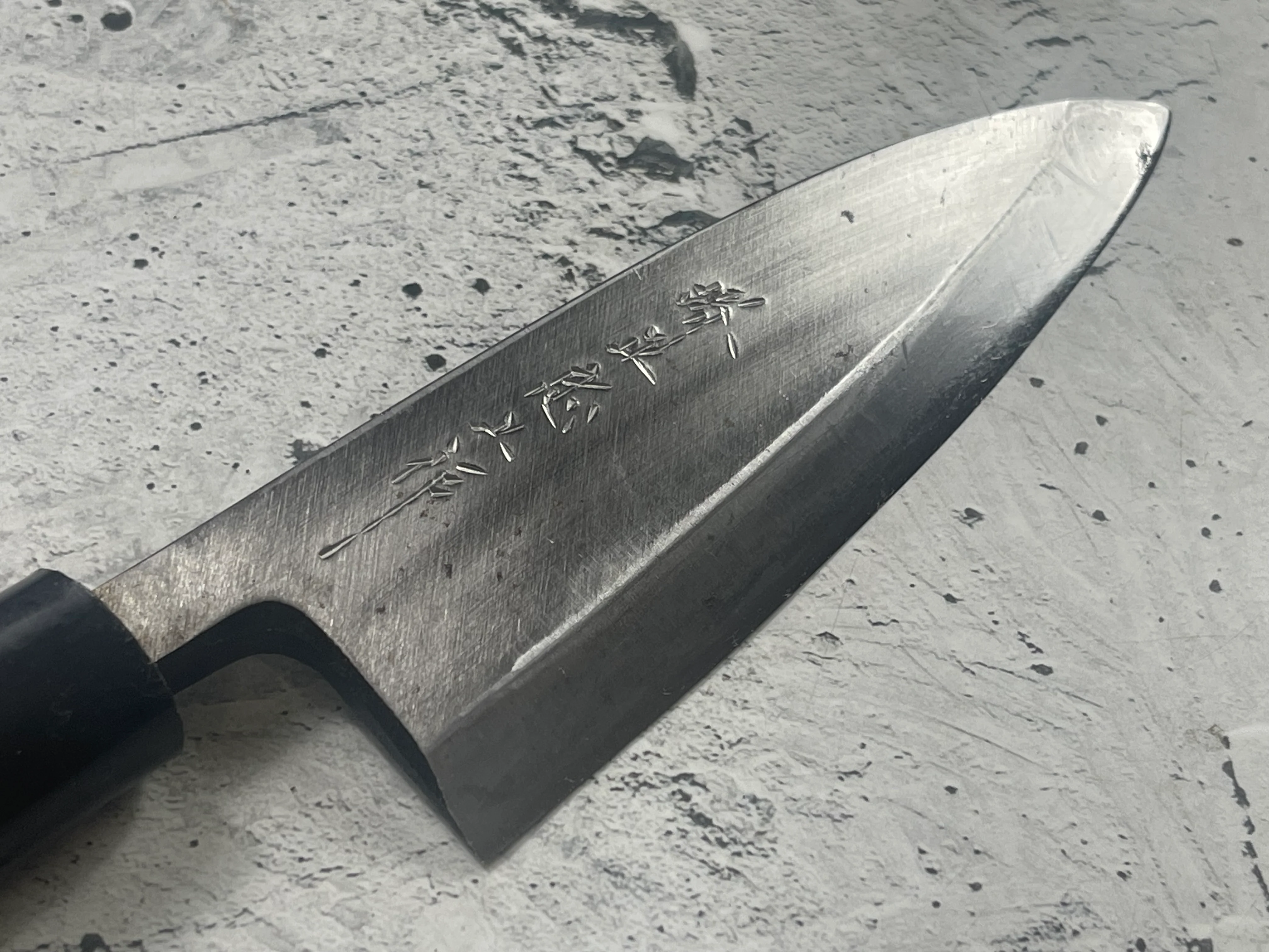 Vintage Japanese Deba Knife 150mm Made in Japan 🇯🇵 Carbon Steel 1555 - Image 4