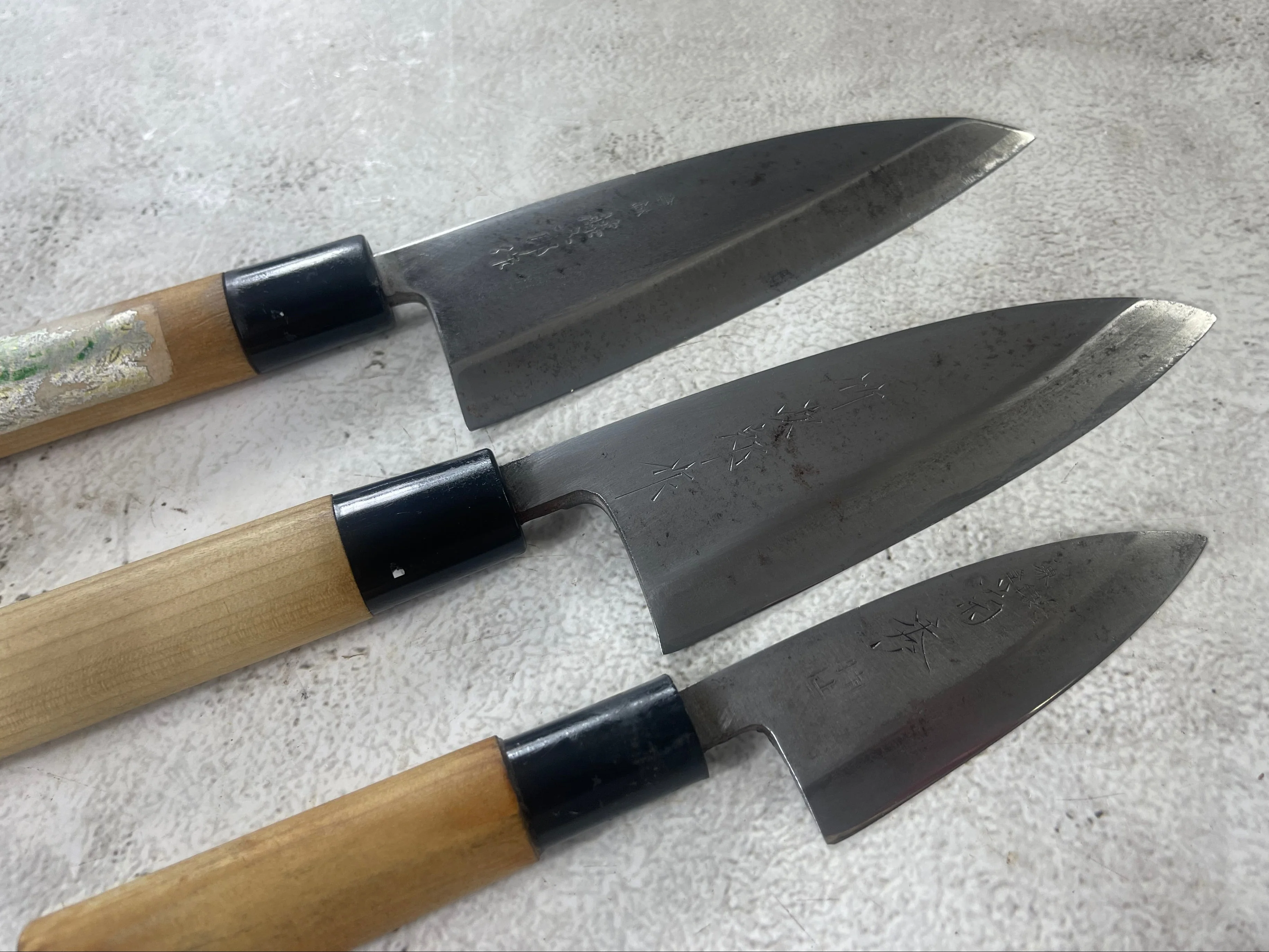 Vintage Japanese Deba Knife Set 3x Carbon Steel Made in Japan 1904 - Image 3