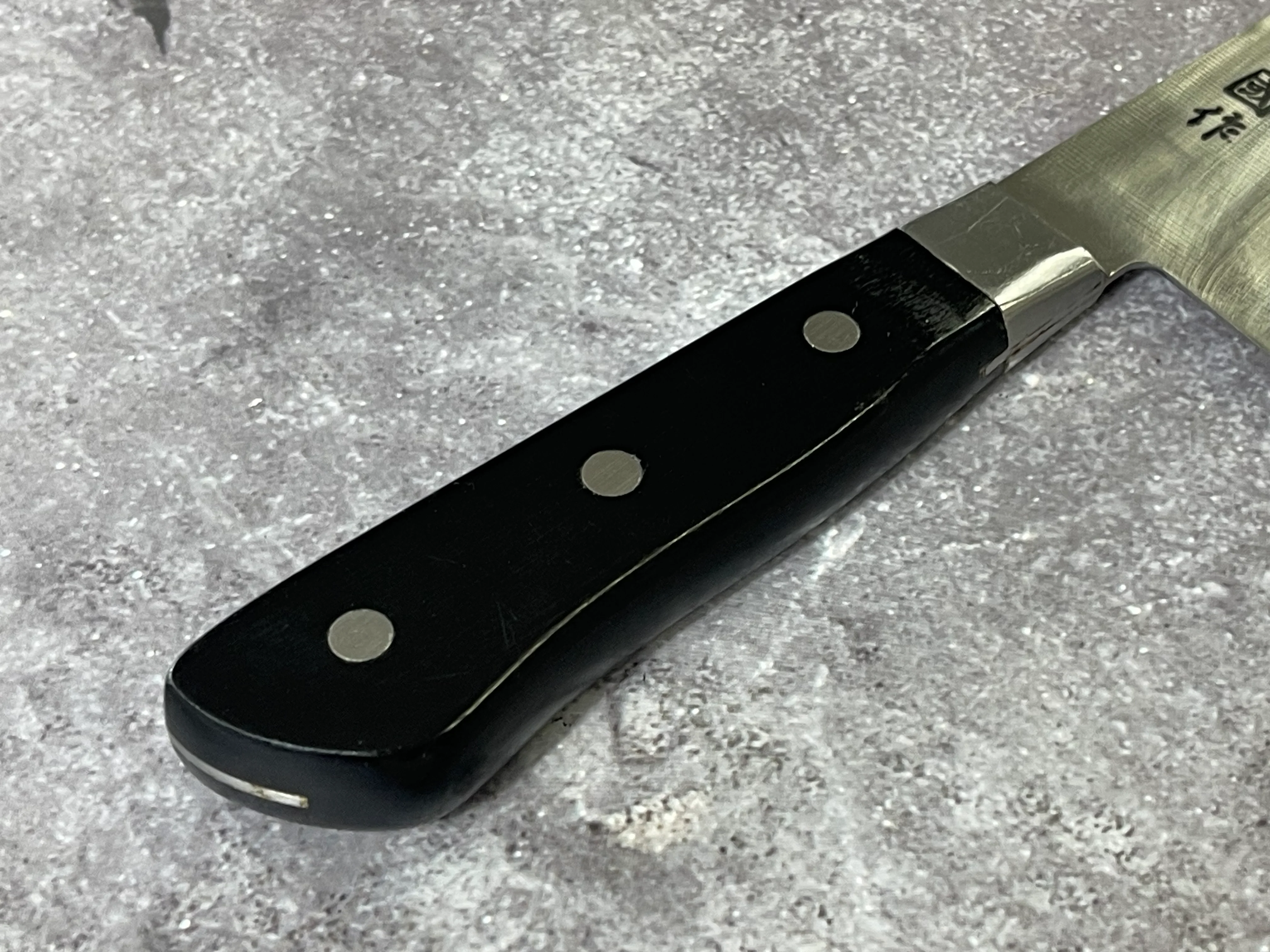 Vintage Japanese Santoku Knife 170mm Made in Japan 🇯🇵 1652 - Image 5